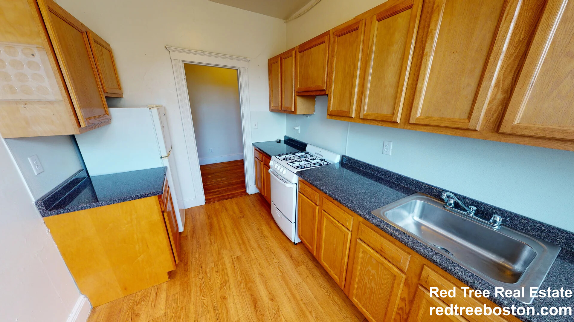 1810 Commonwealth Ave, Brighton