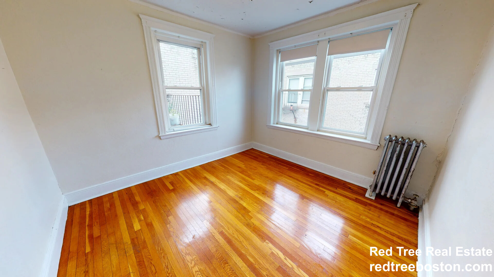 1810 Commonwealth Ave, Brighton