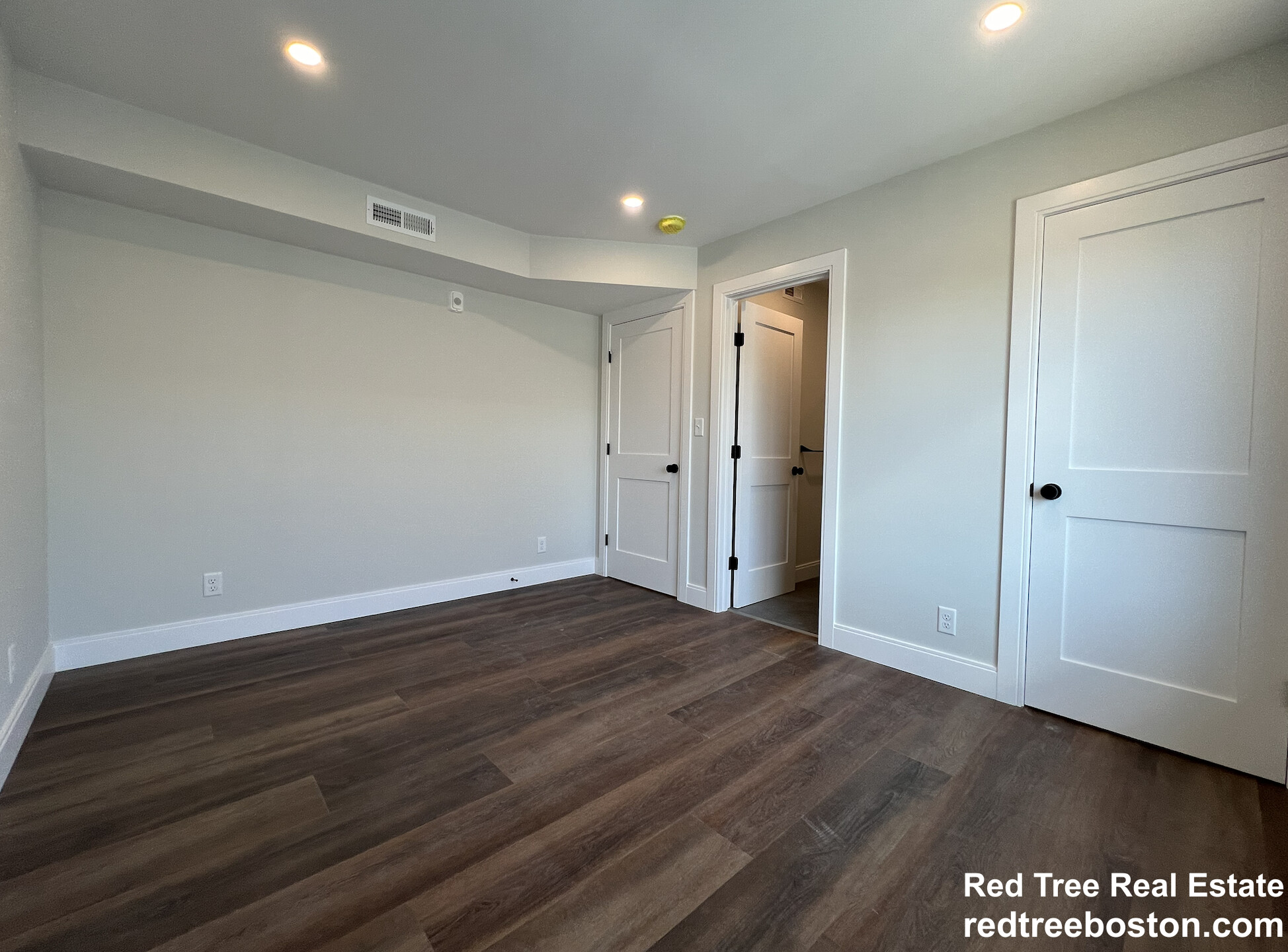 35 Hunnewell Ave, Brighton