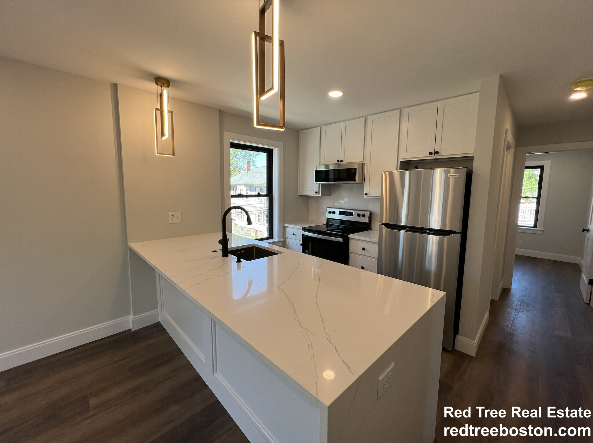 35 Hunnewell Ave, Brighton