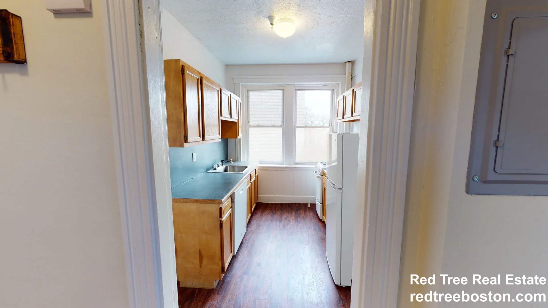 1810 Commonwealth Ave, Brighton