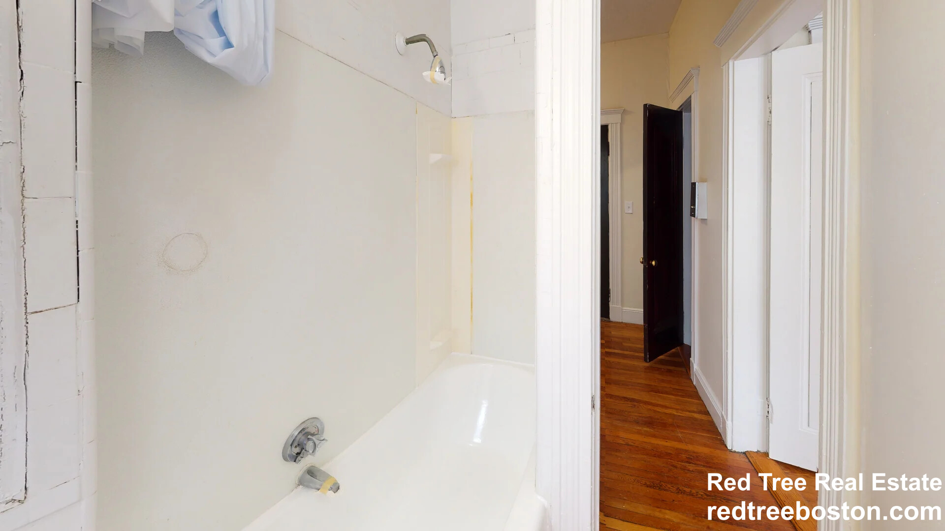 1810 Commonwealth Ave, Brighton