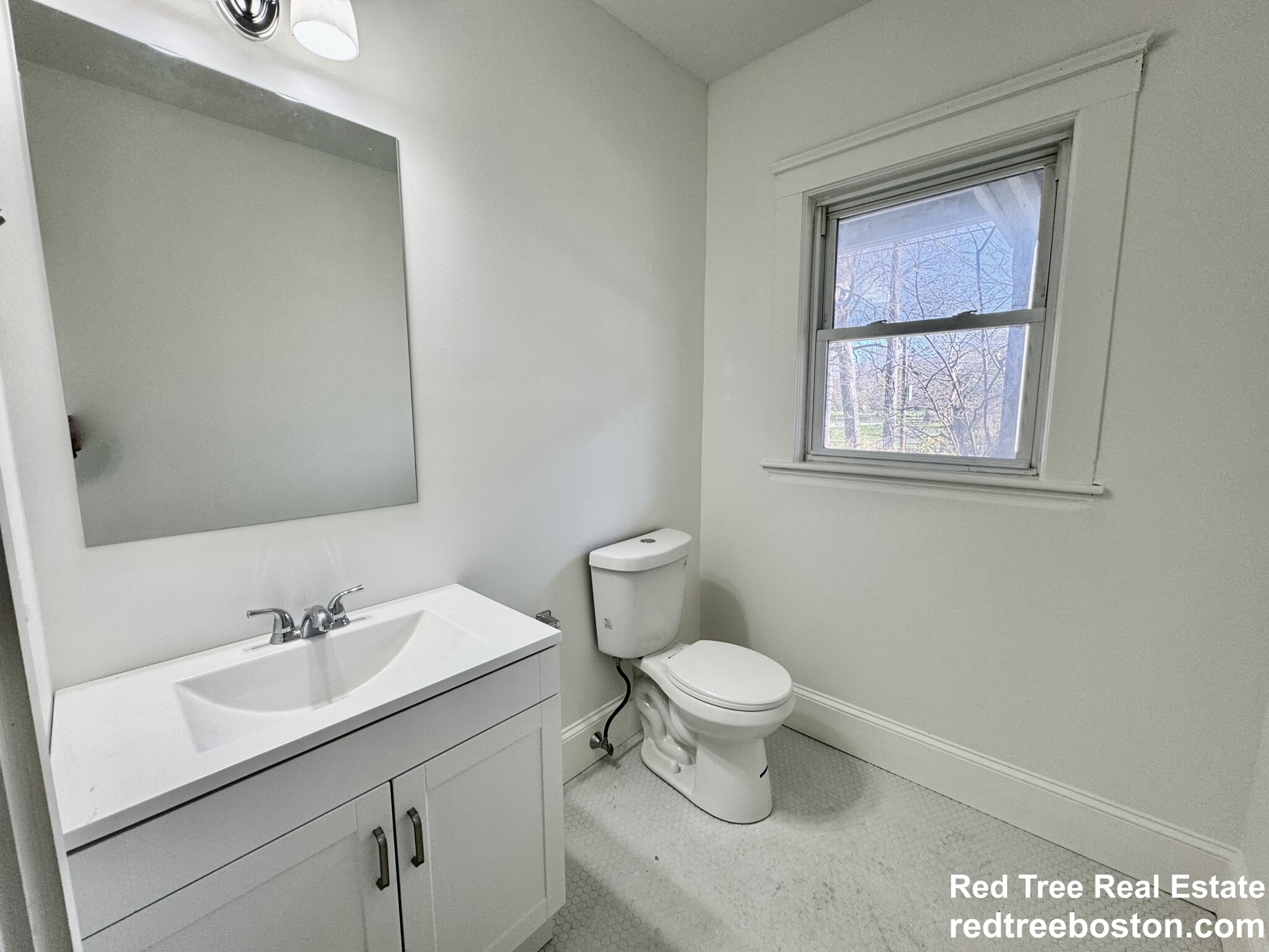 127 Eliot St, Chestnut Hill