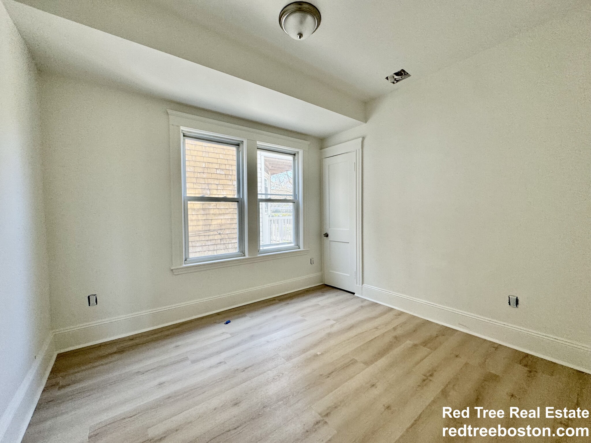 127 Eliot St, Chestnut Hill