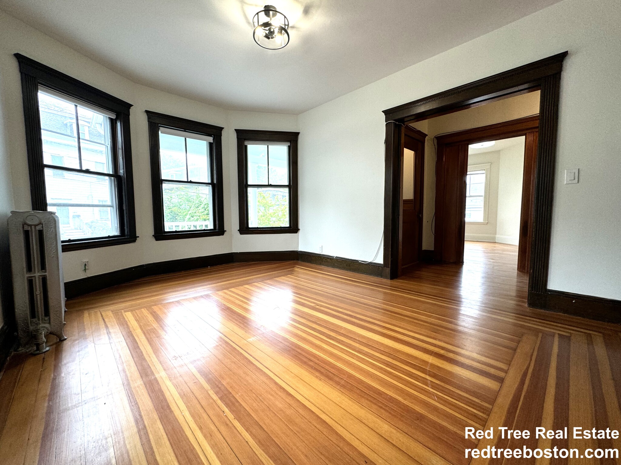 32 Bigelow St, Brighton