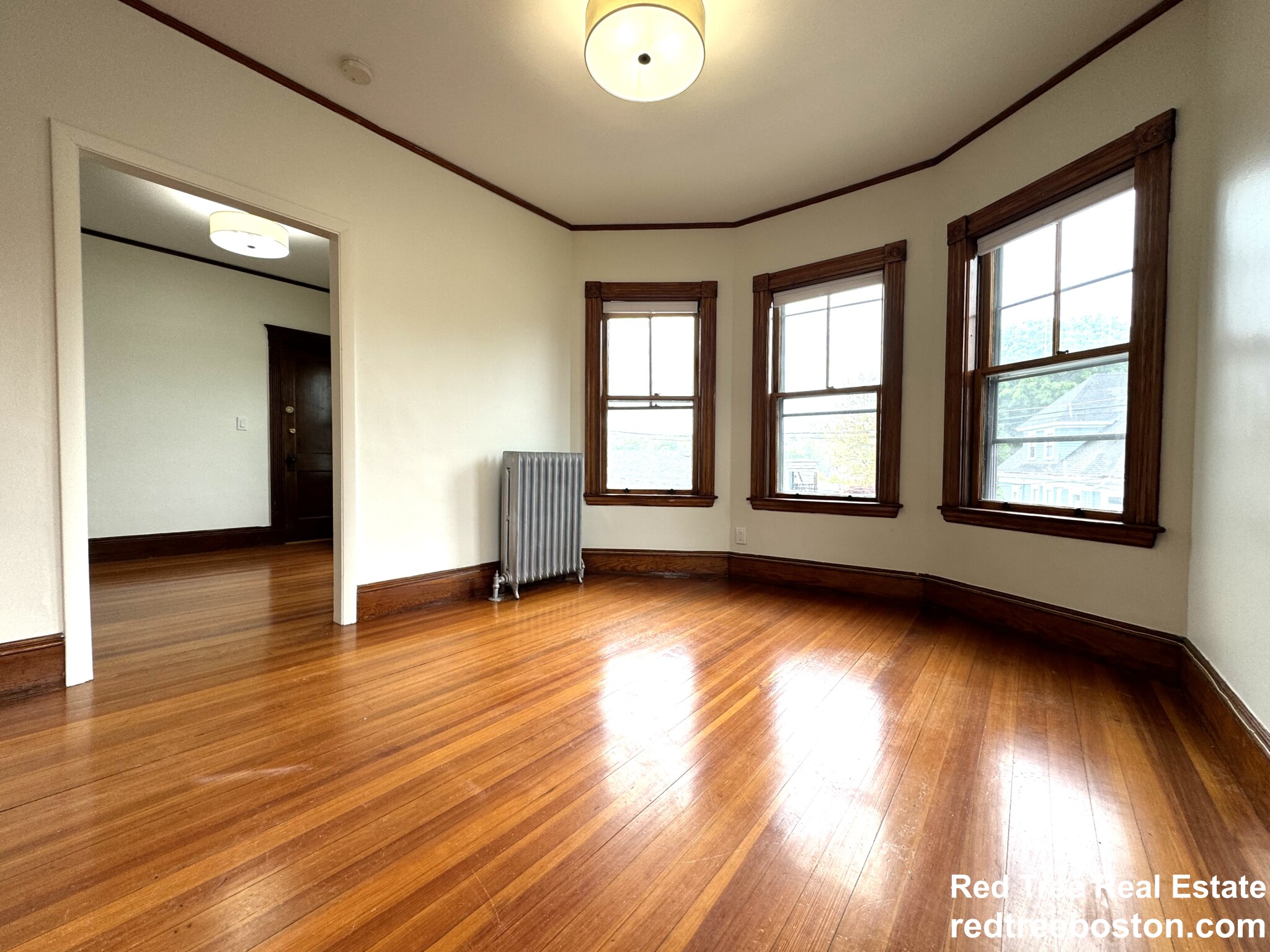 32 Bigelow St, Brighton