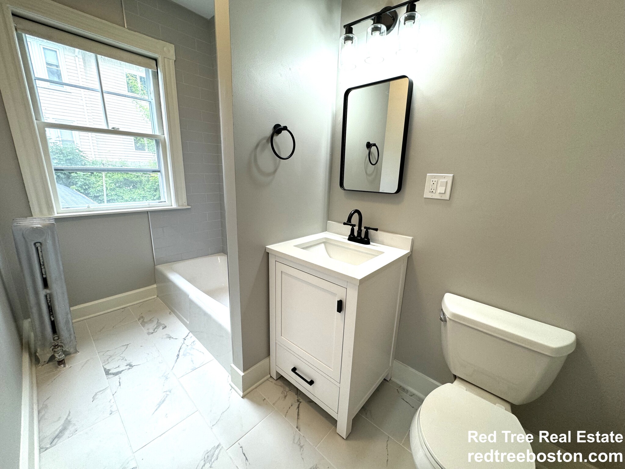 32 Bigelow St, Brighton