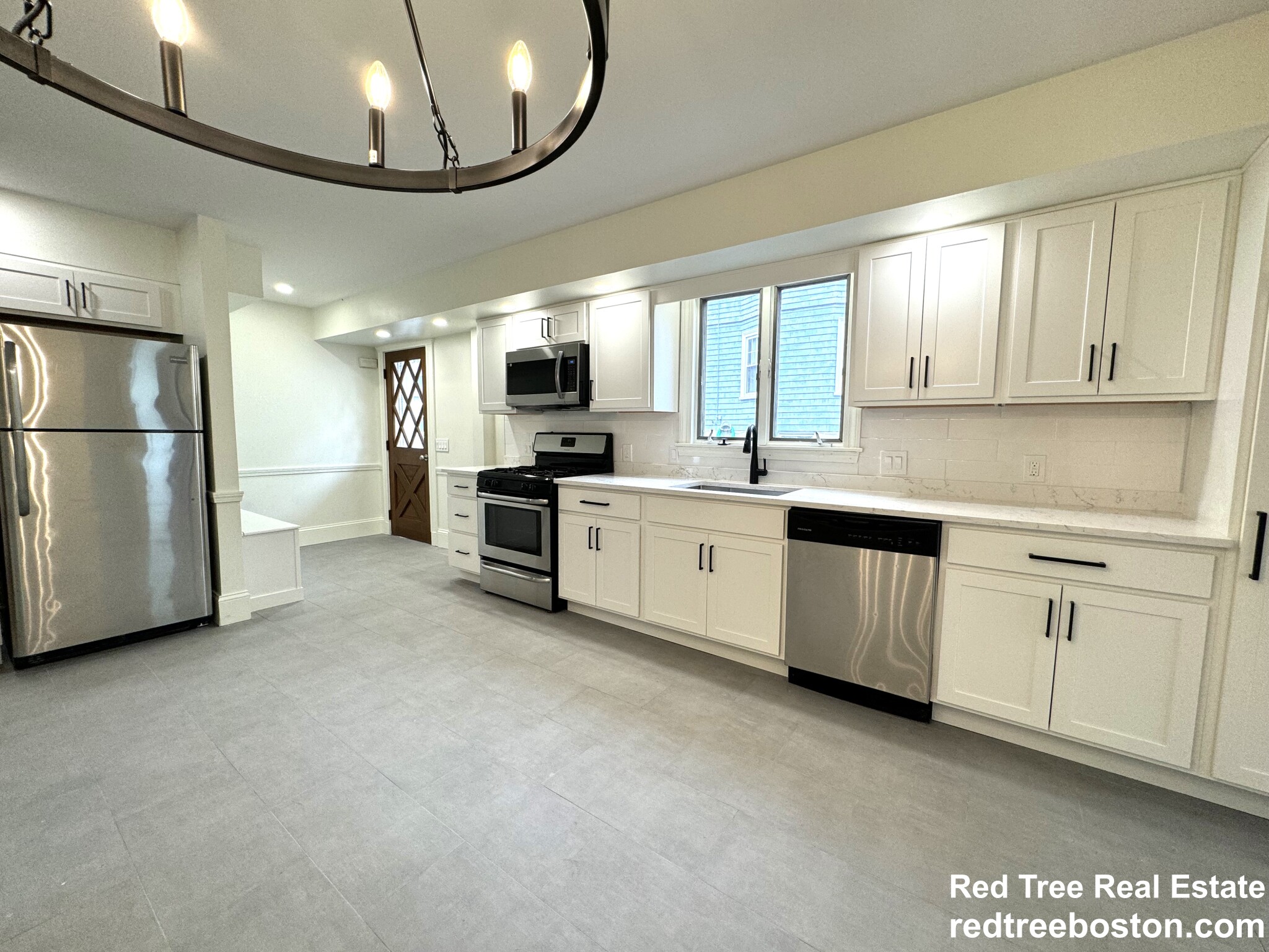 32 Bigelow St, Brighton