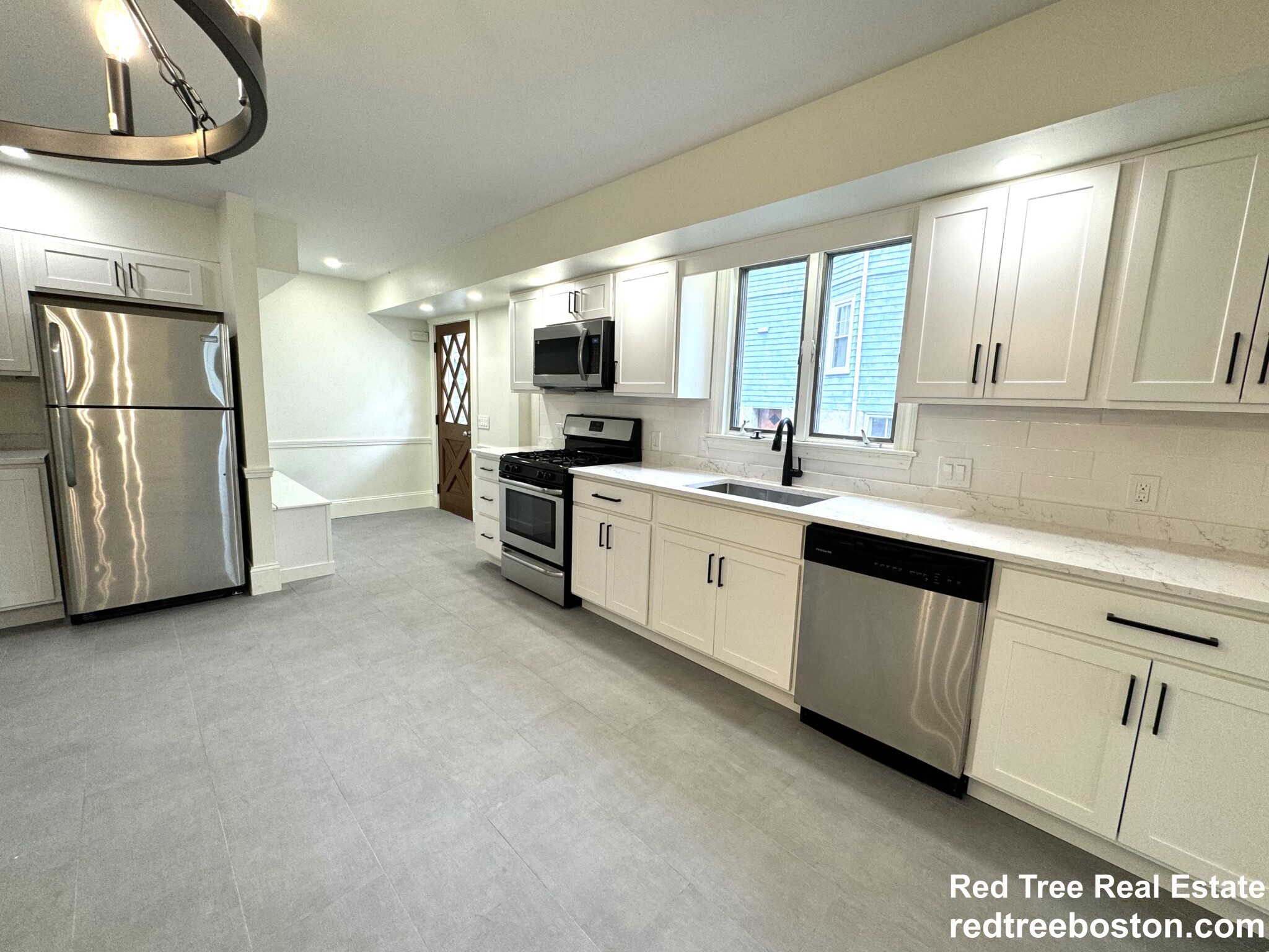 32 Bigelow St, Brighton