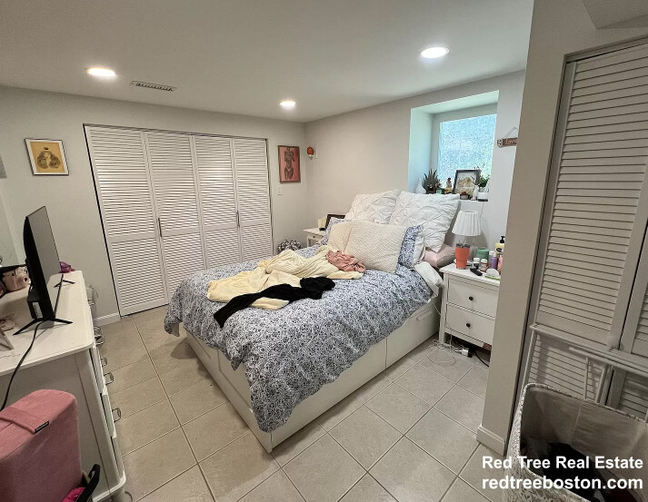 12 Bothwell Rd, Brighton