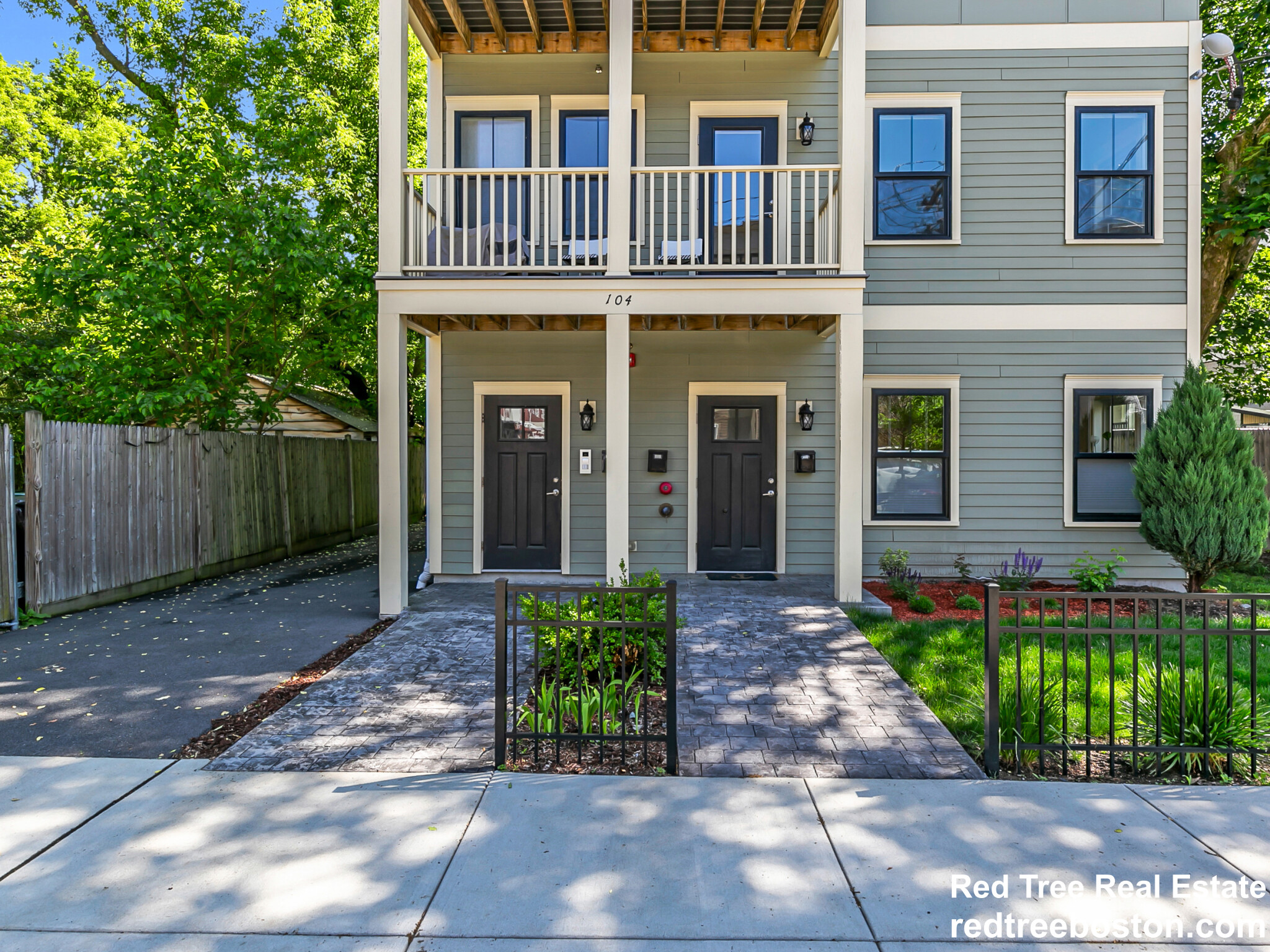 104 Brookley Rd, Jamaica Plain