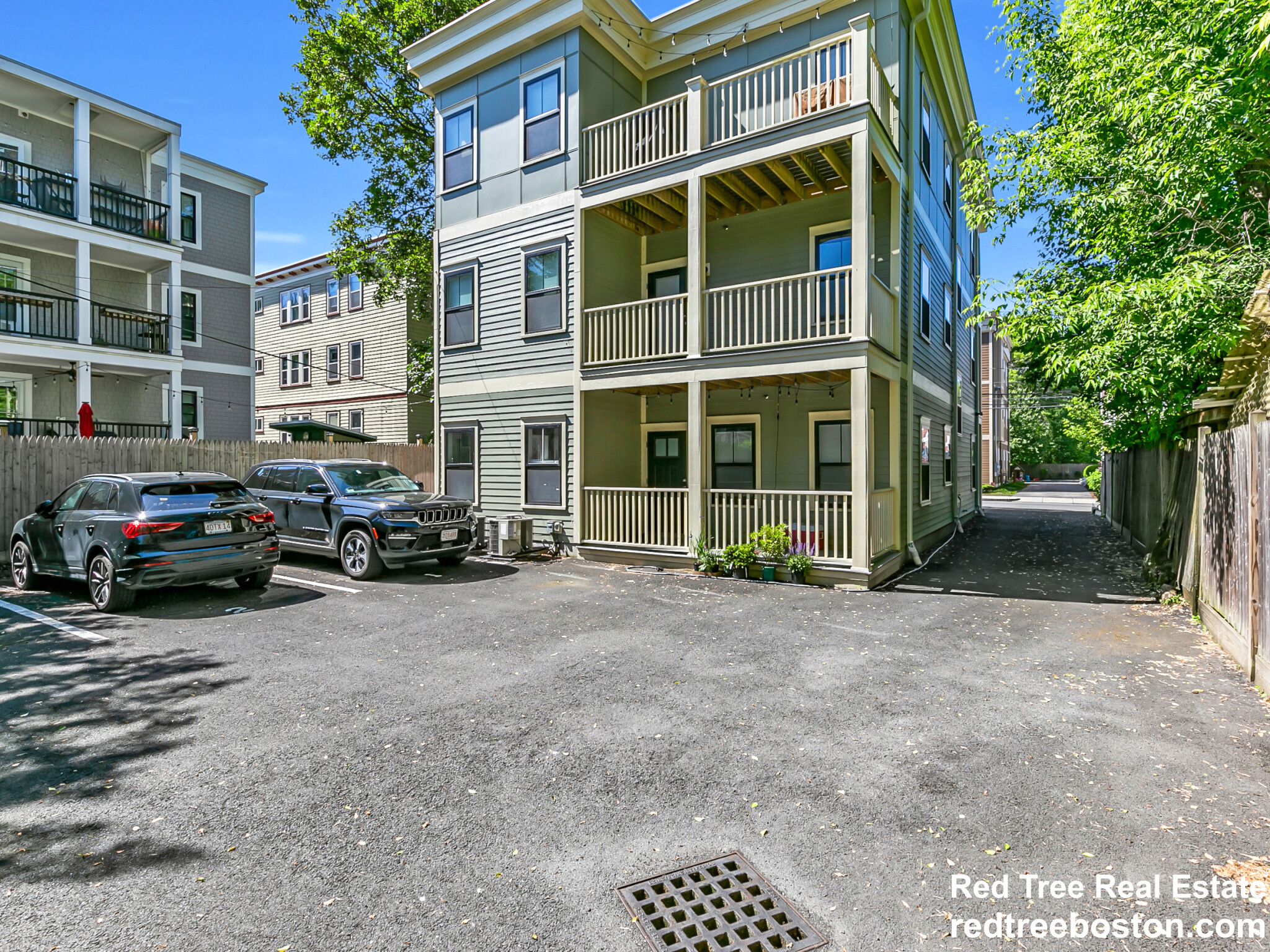 104 Brookley Rd, Jamaica Plain