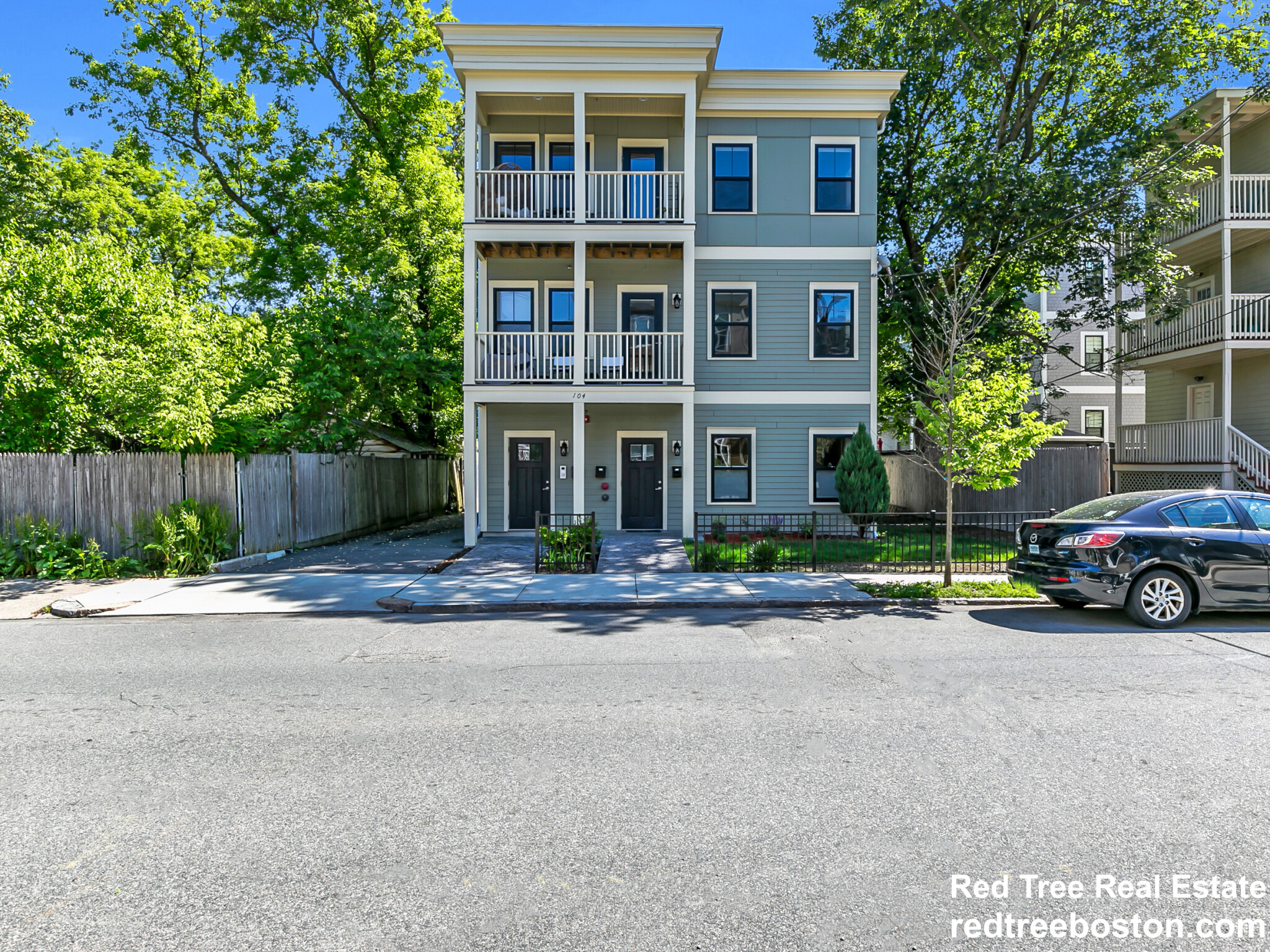 104 Brookley Rd, Jamaica Plain