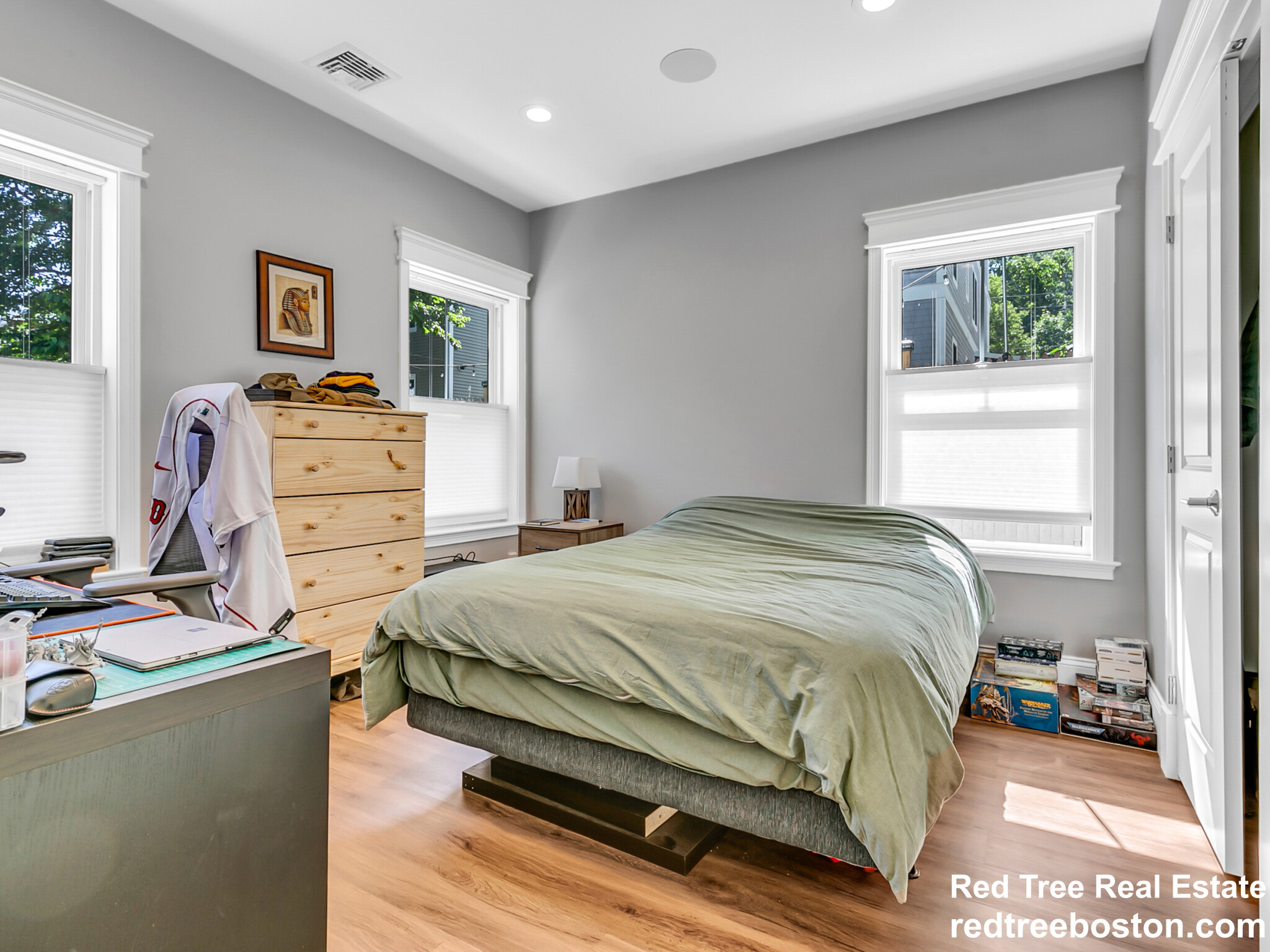 104 Brookley Rd, Jamaica Plain