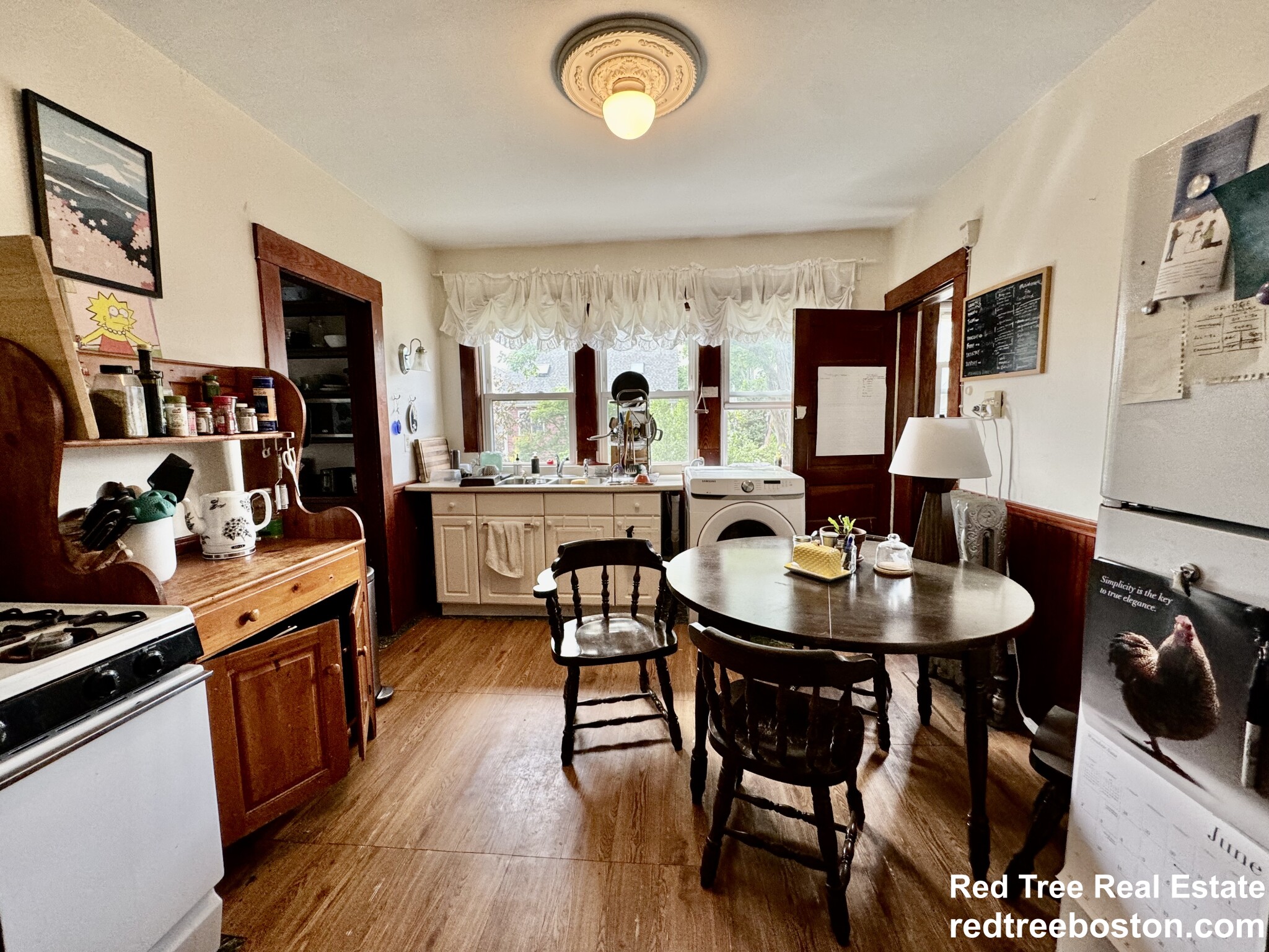 5 Regent Circle, Jamaica Plain