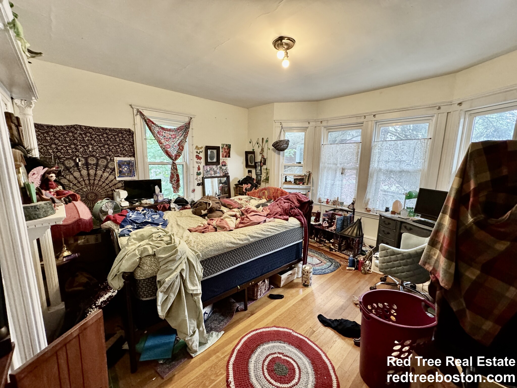 5 Regent Circle, Jamaica Plain