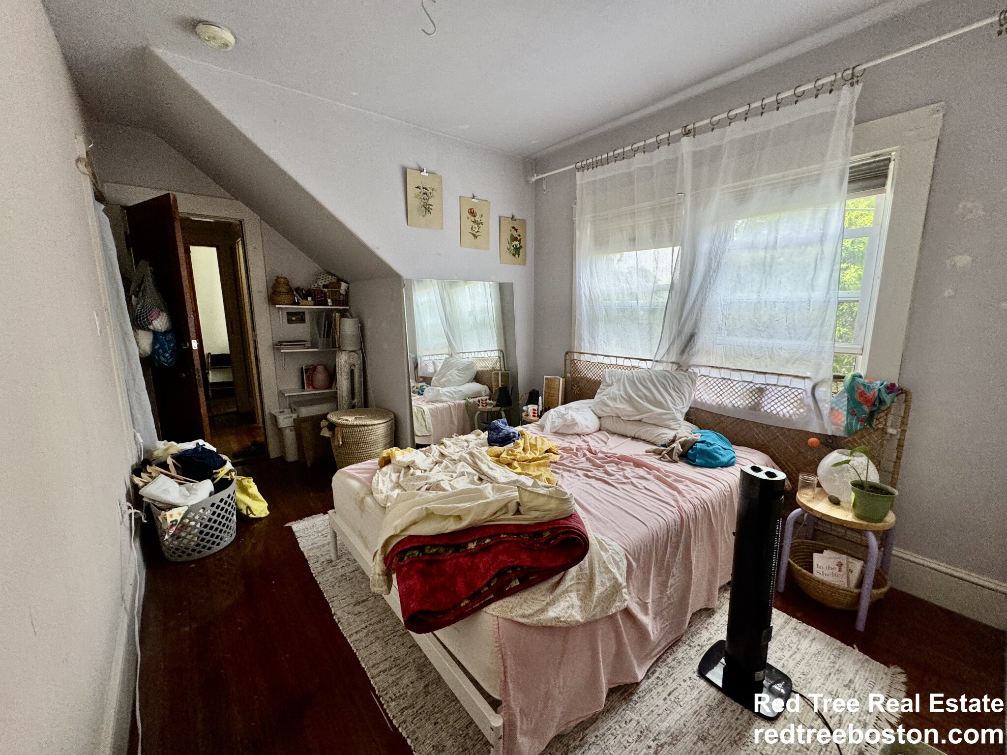 5 Regent Circle, Jamaica Plain