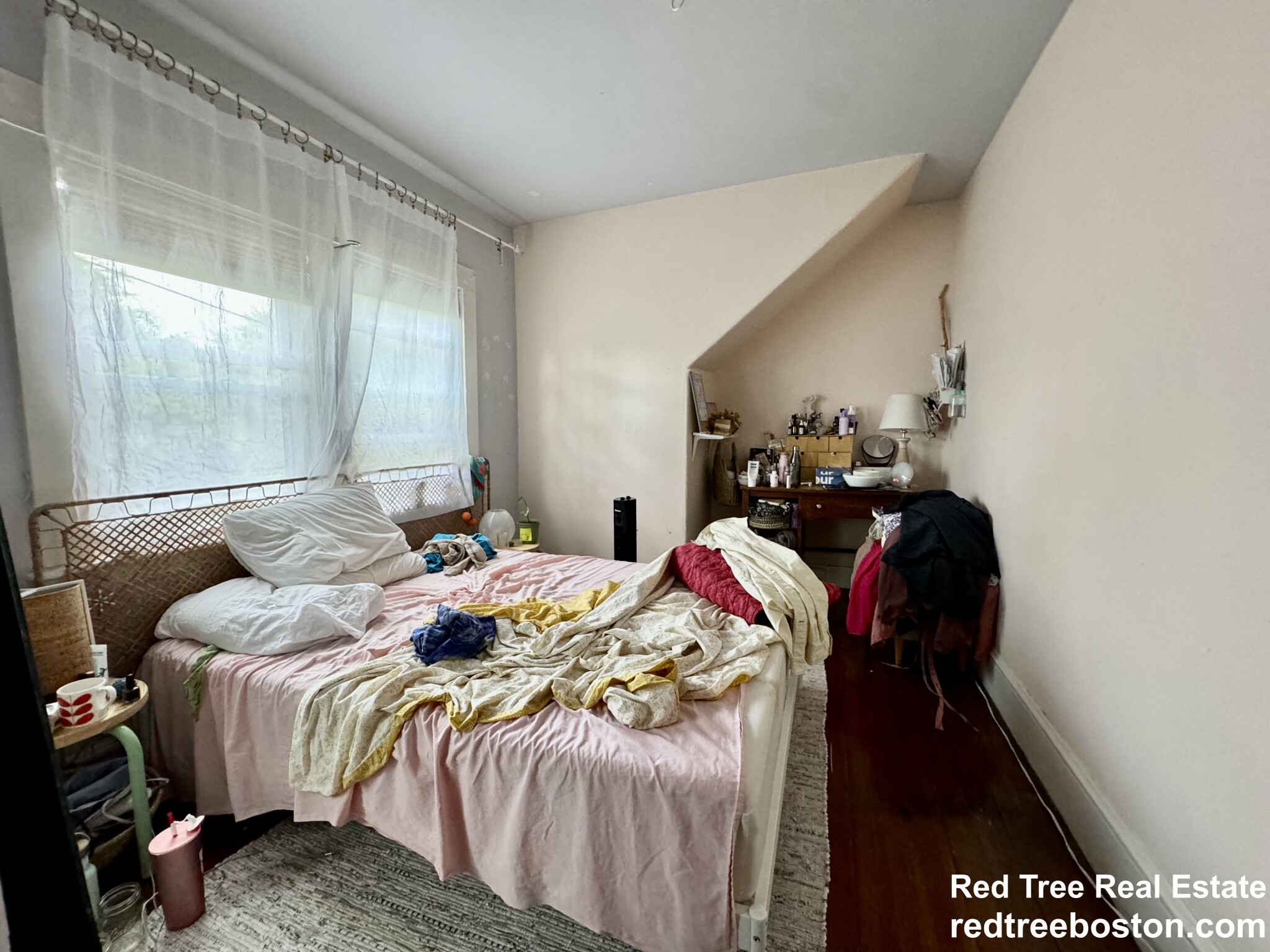 5 Regent Circle, Jamaica Plain