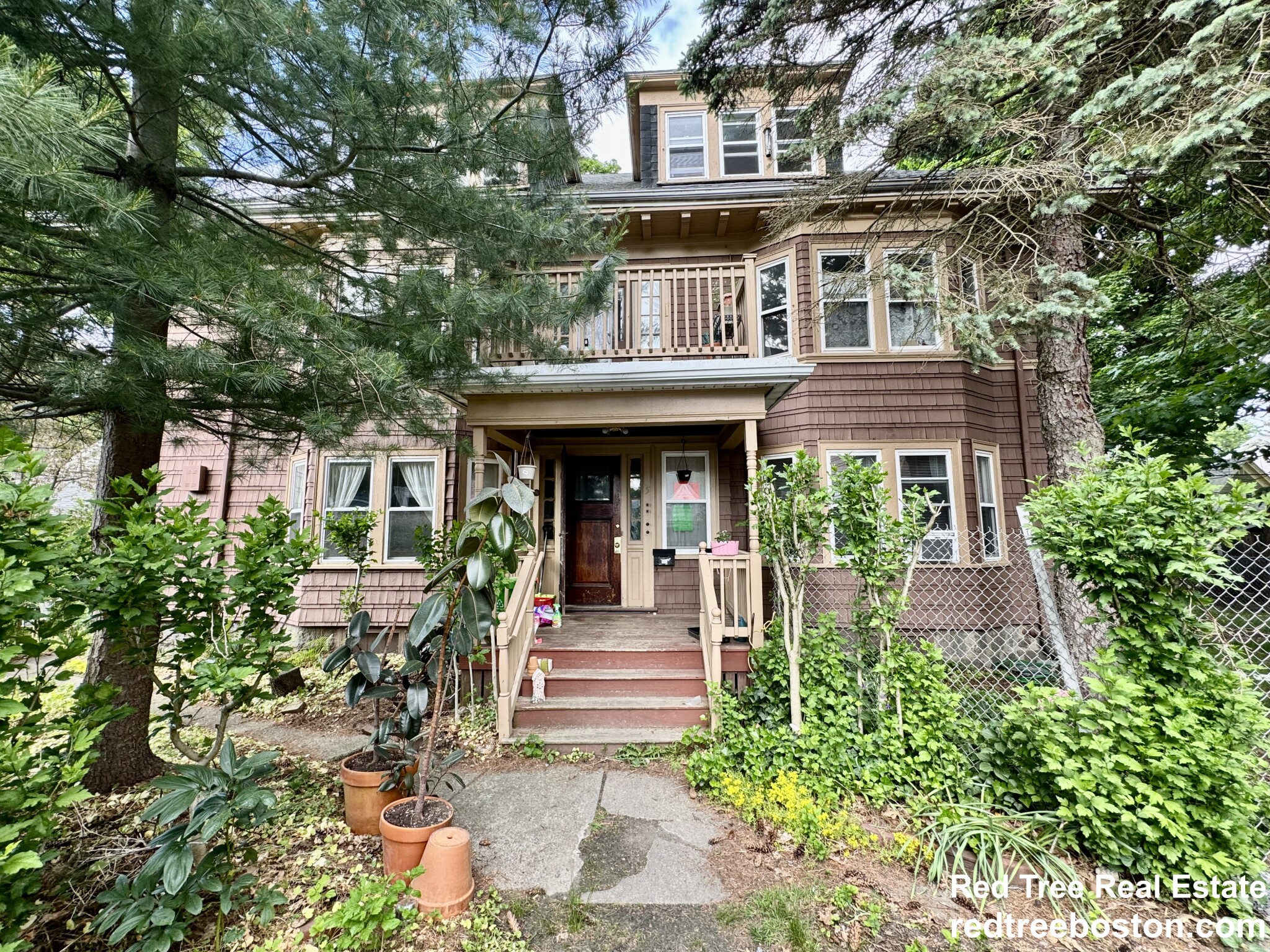 5 Regent Circle, Jamaica Plain