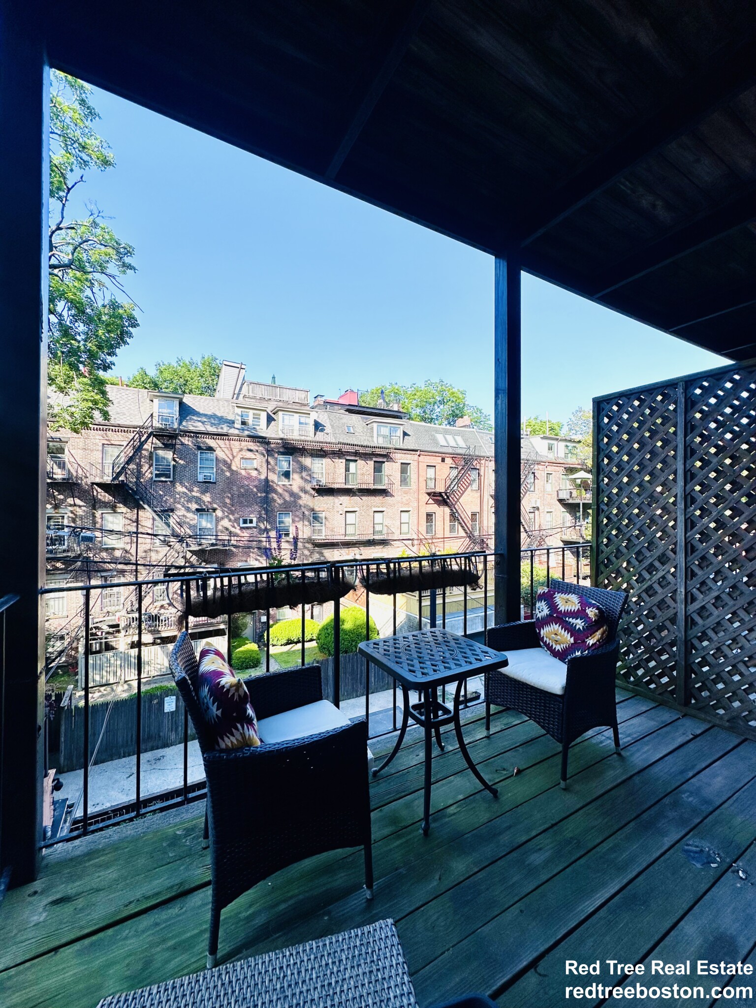 662 Massachusetts Ave, South End