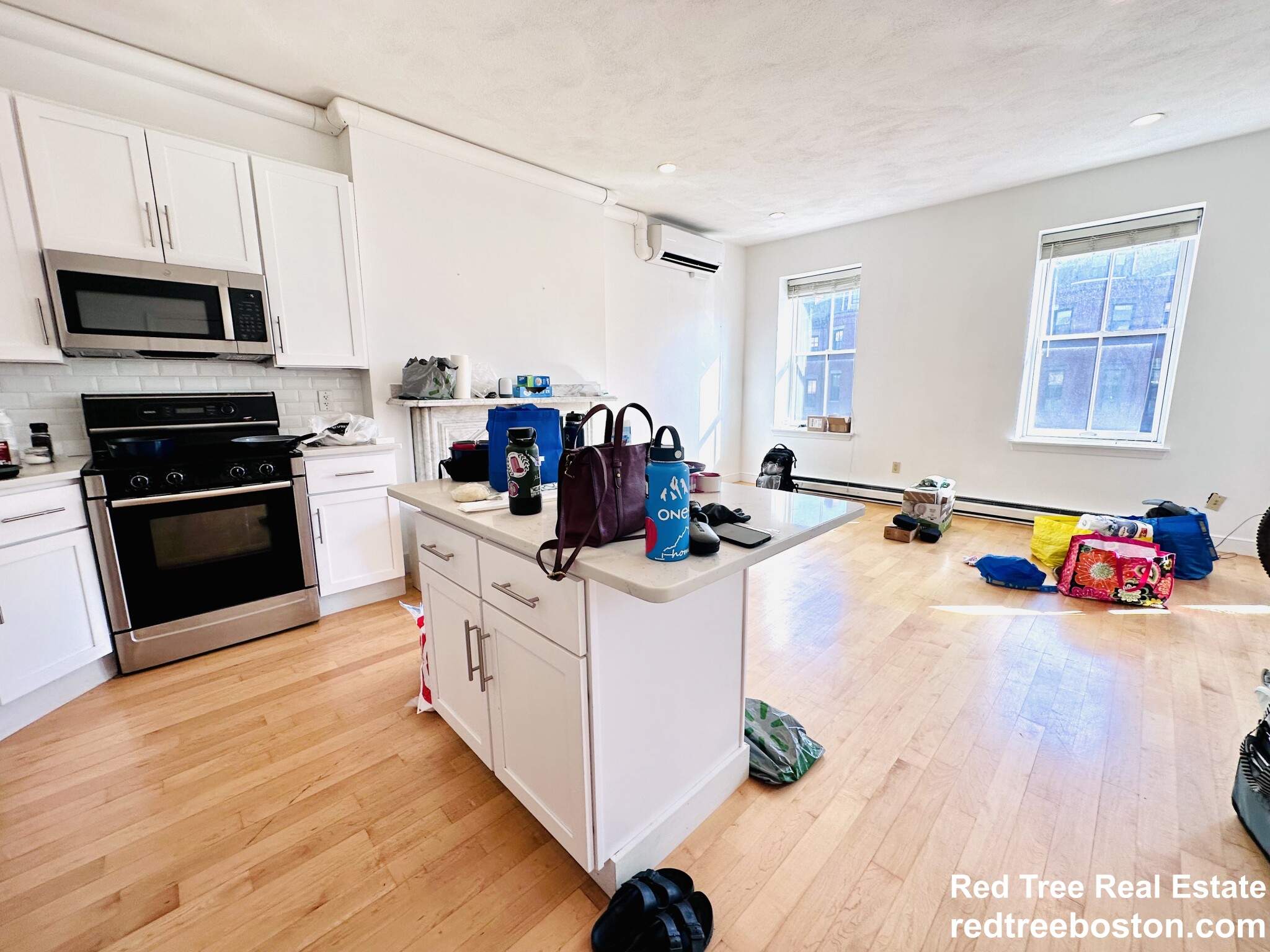 662 Massachusetts Ave, South End