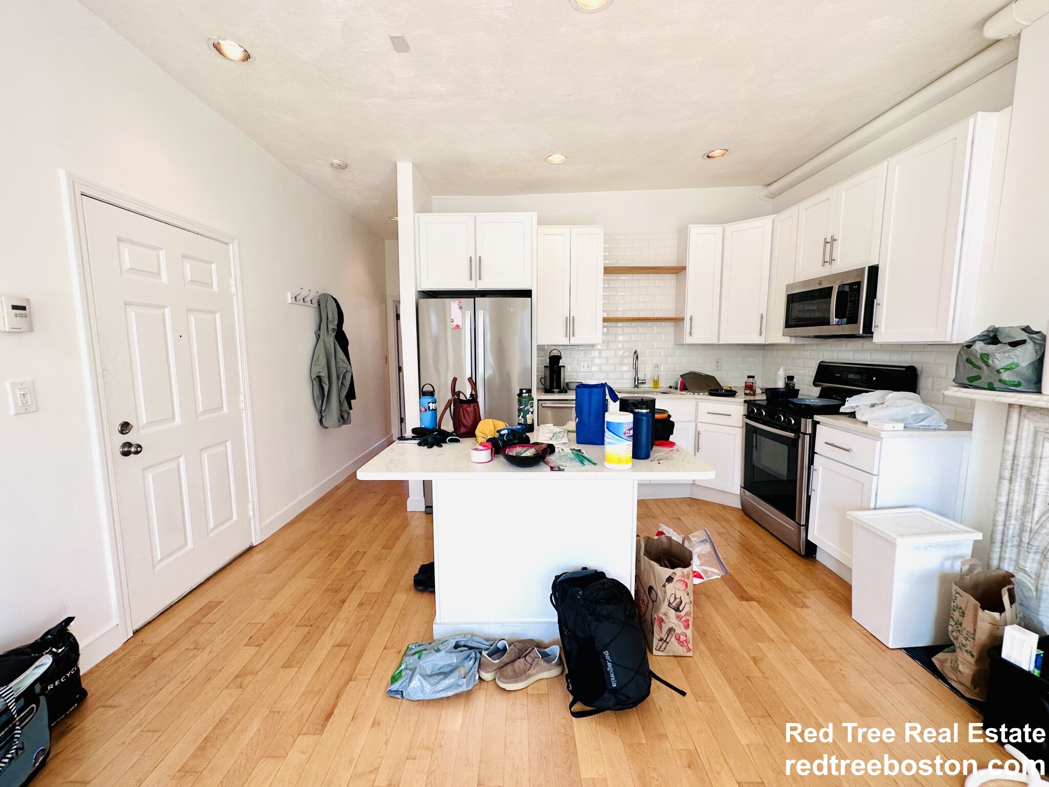 662 Massachusetts Ave, South End