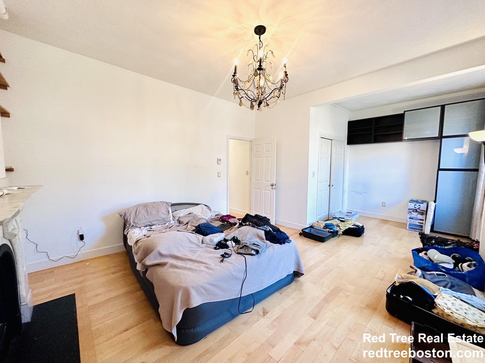 662 Massachusetts Ave, South End