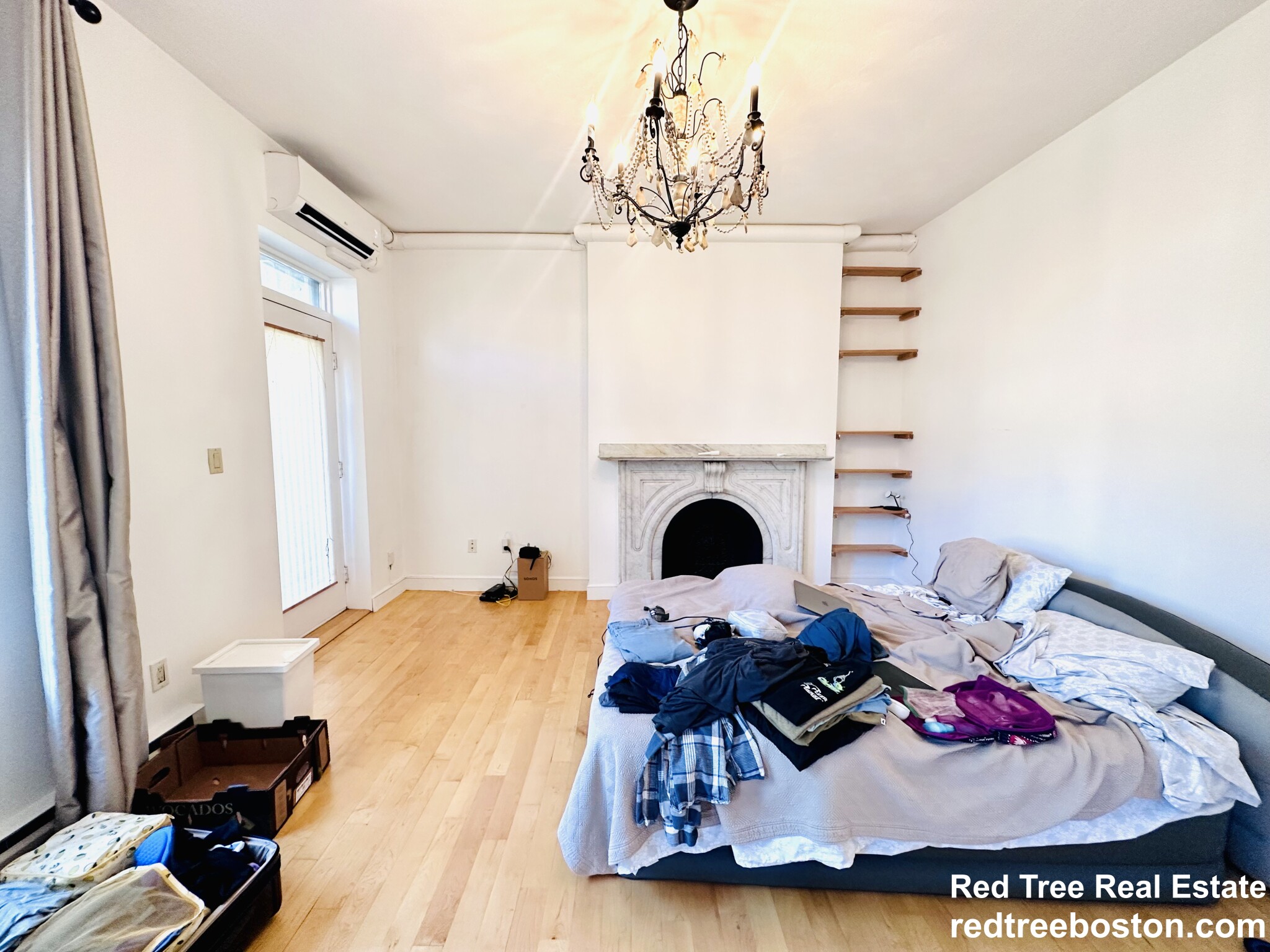 662 Massachusetts Ave, South End