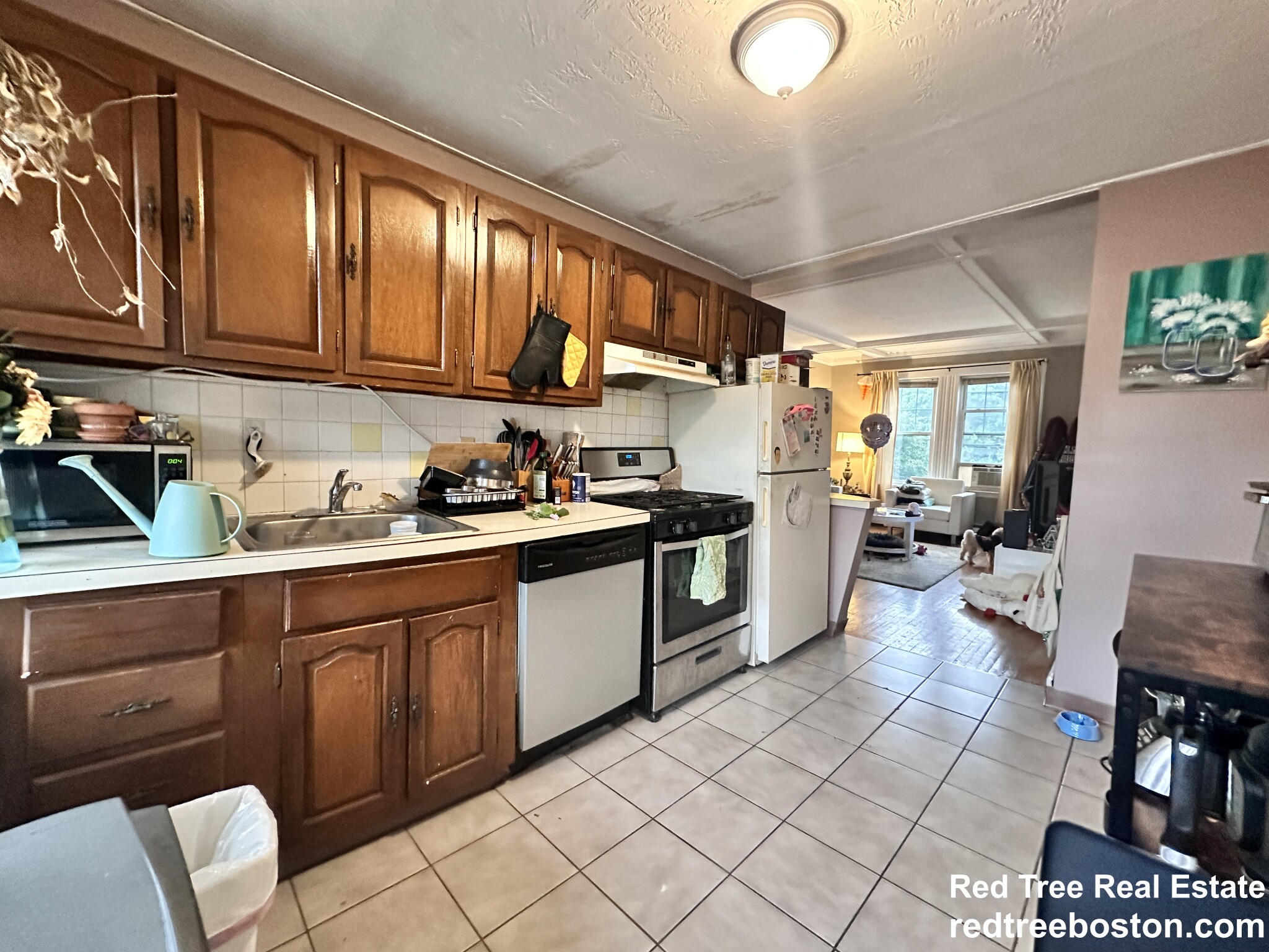 1722 Commonwealth Ave, Brighton