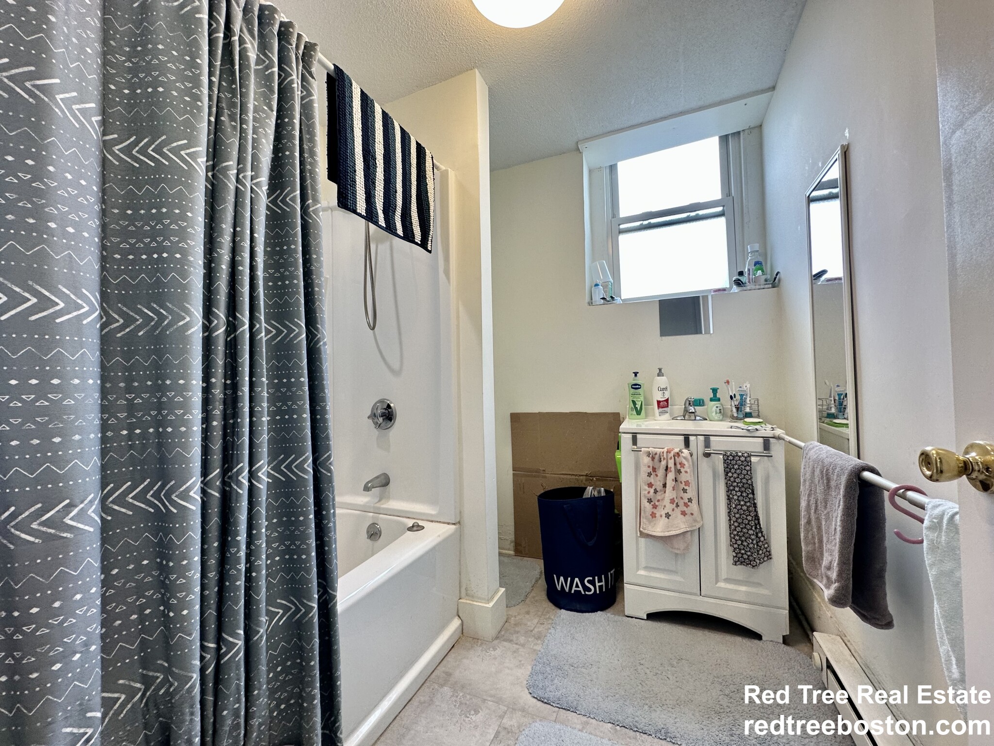 11 Highgate St, Allston