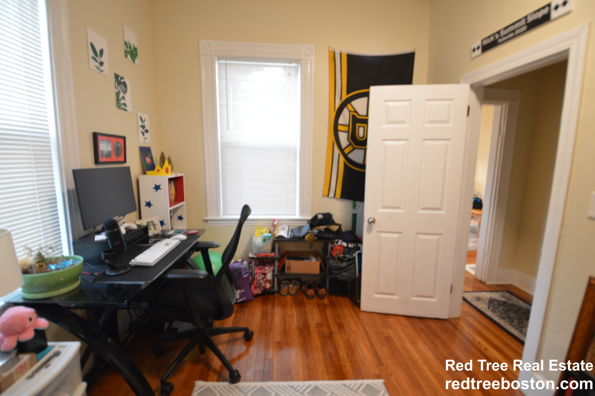 9 Fuller St, South Side