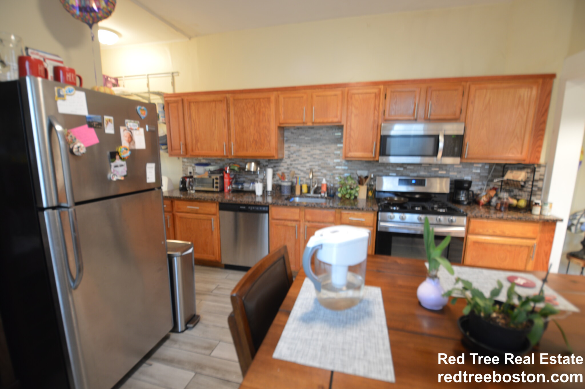 9 Fuller St, South Side