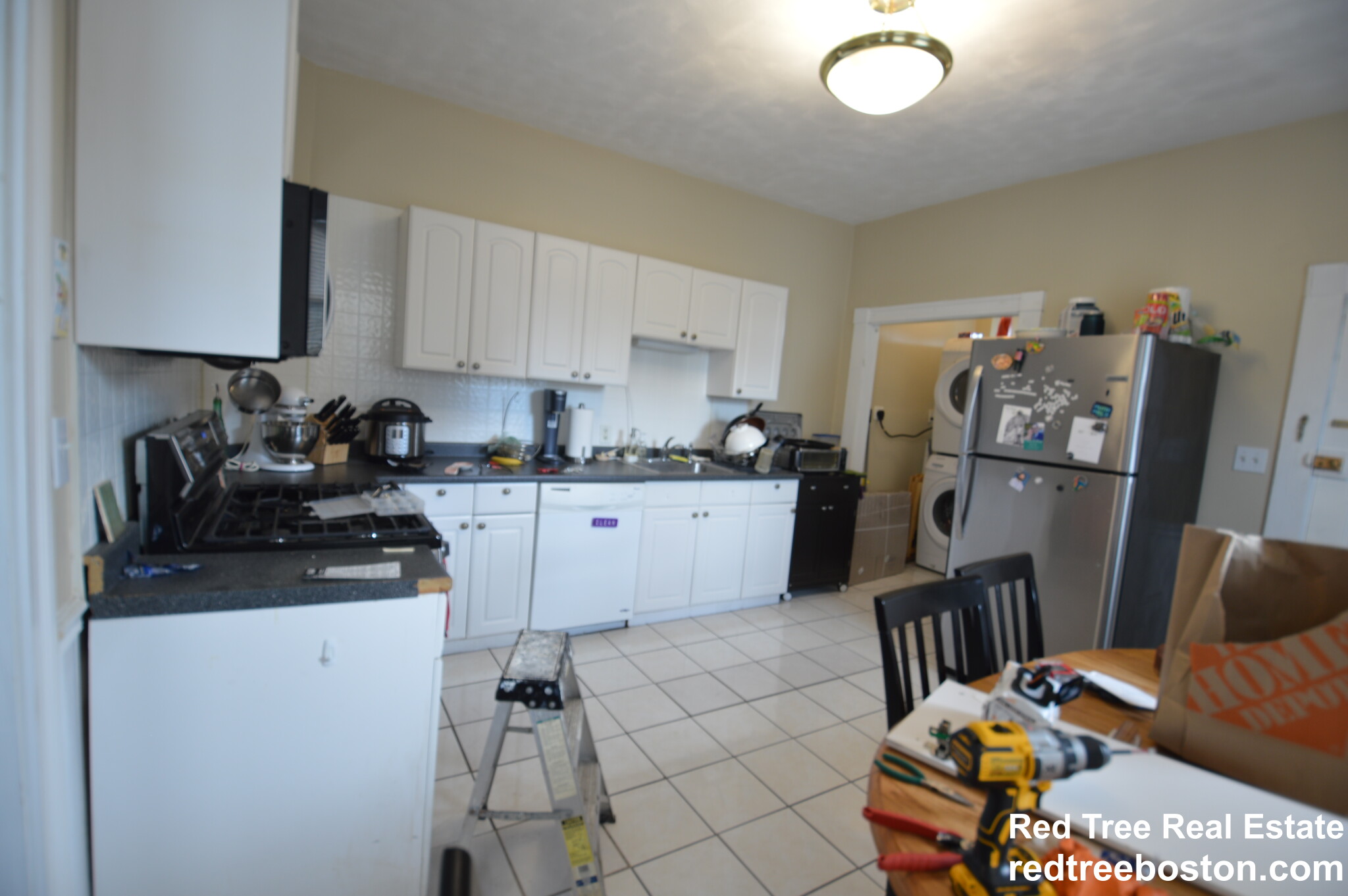 5 Fuller St, South Side