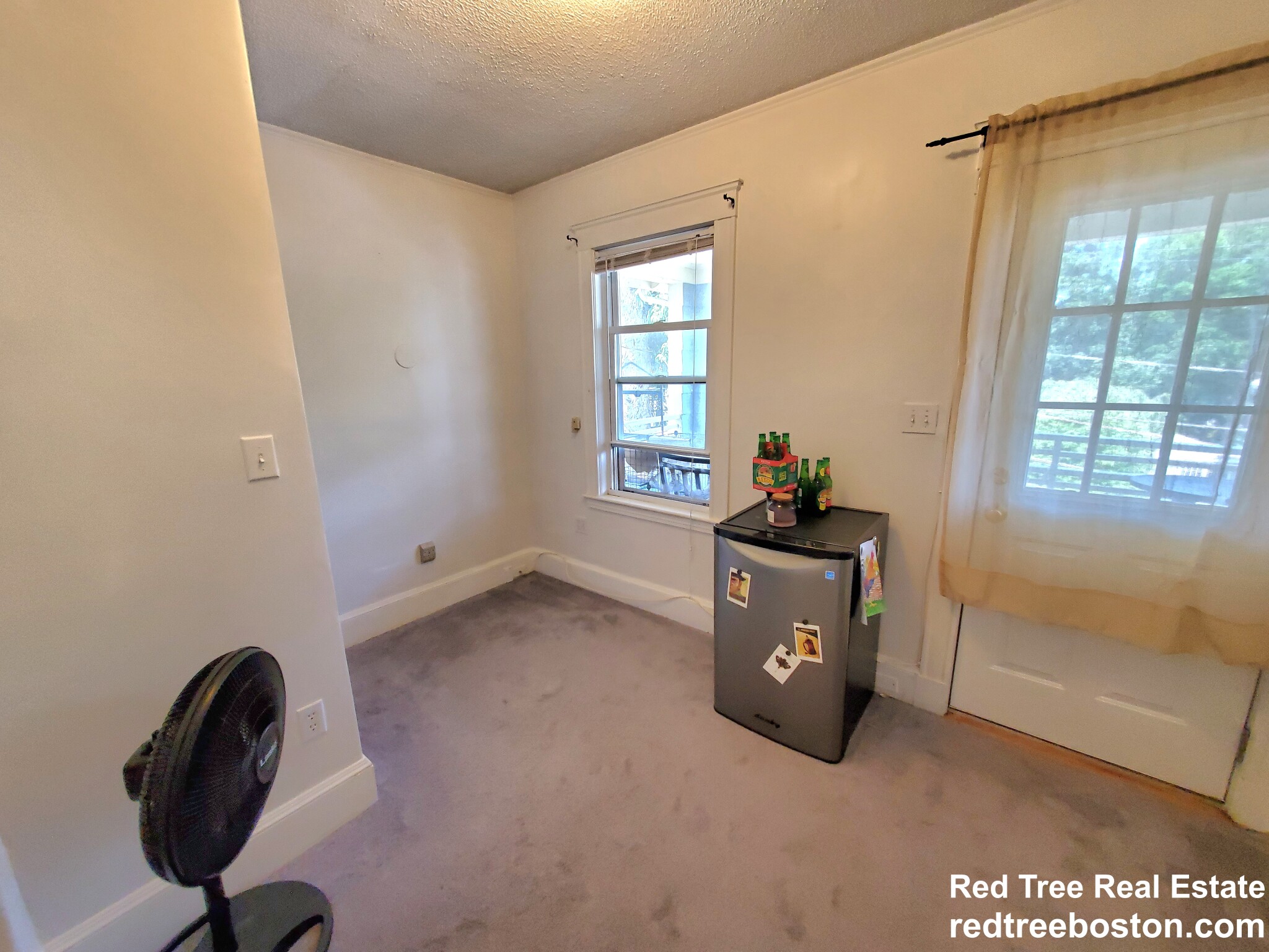 530 Weld St, West Roxbury