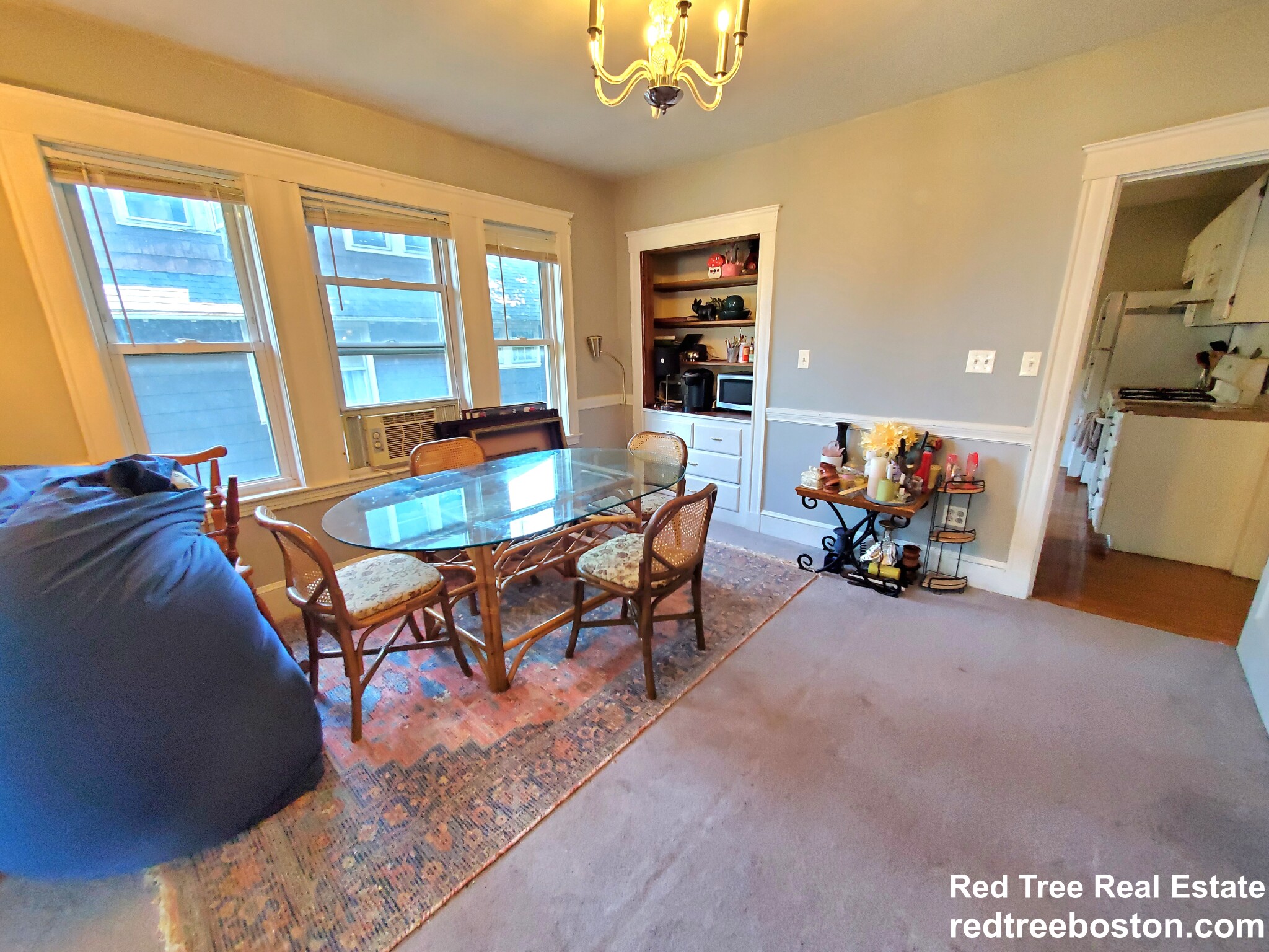 530 Weld St, West Roxbury