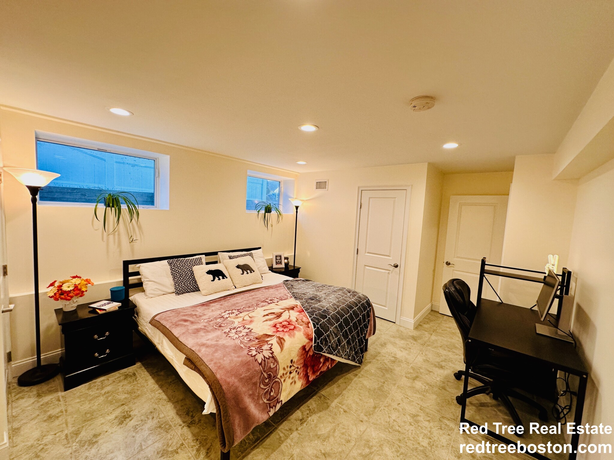 18 Senator Bolling Circle, Dorchester