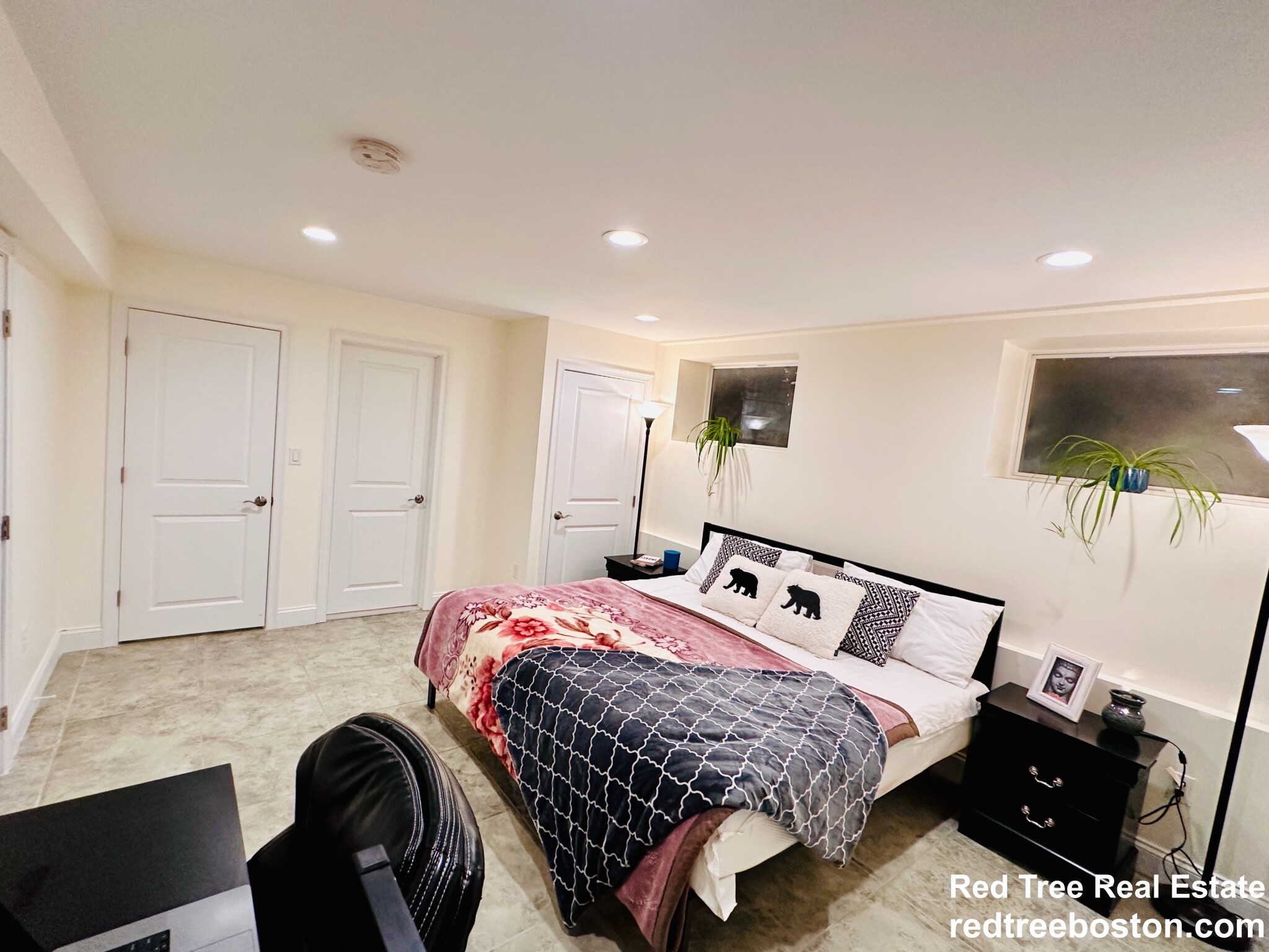 18 Senator Bolling Circle, Dorchester