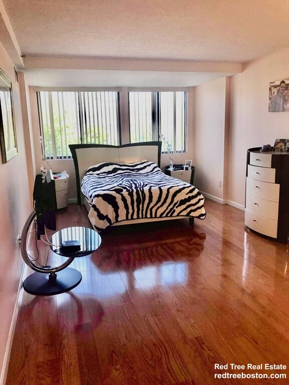 1731 Beacon St, Brookline