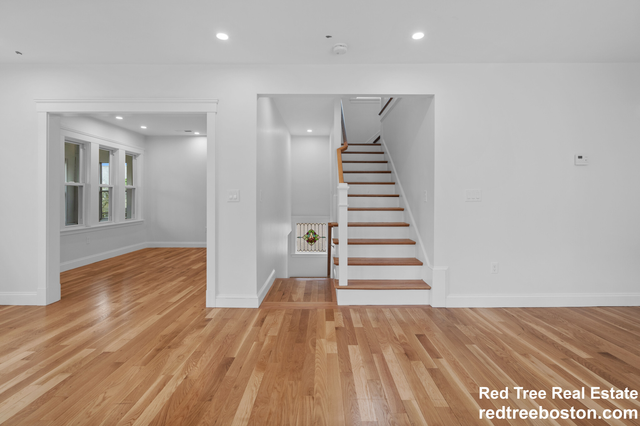 33 Farragut Ave, Medford