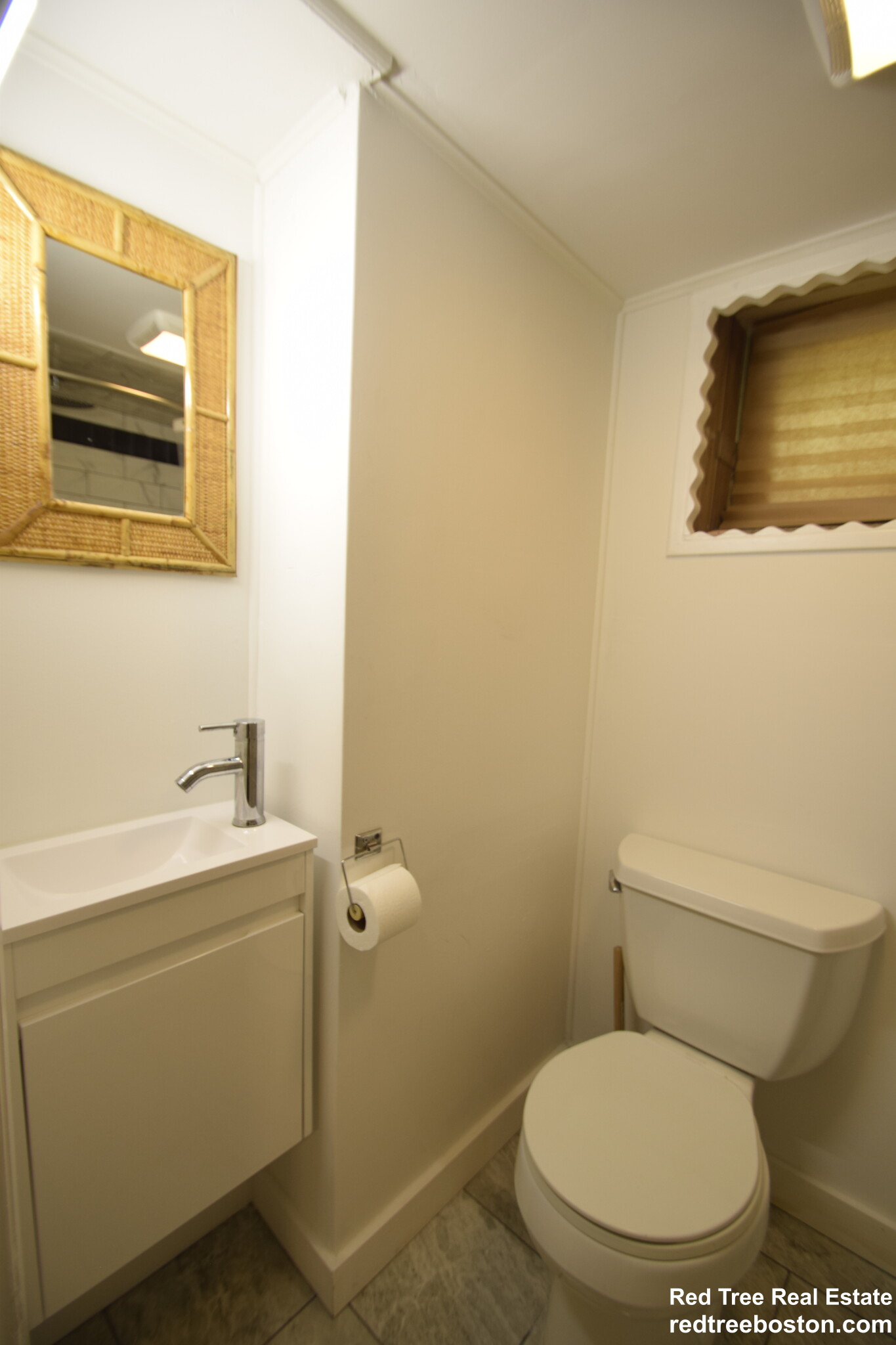 20 Oak Ter, Newton Highlands