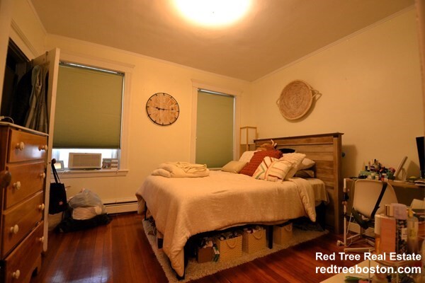 256 Aspinwall Ave, Riverway Island