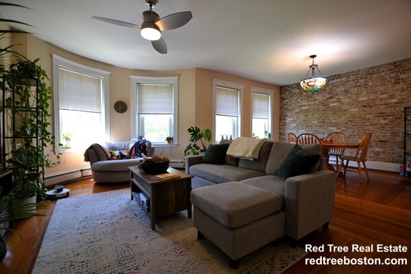 256 Aspinwall Ave, Riverway Island