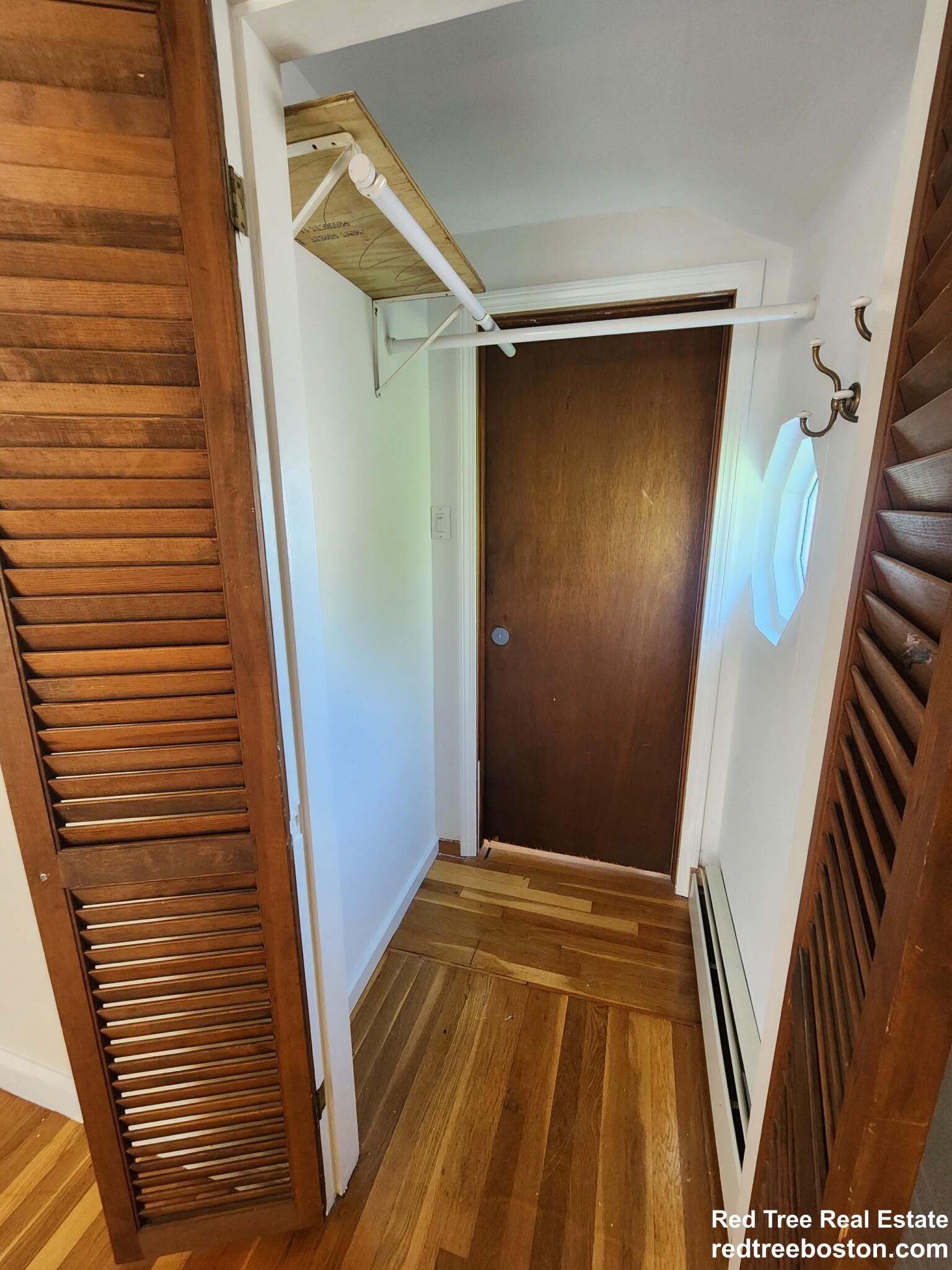 30 Baker St, Belmont