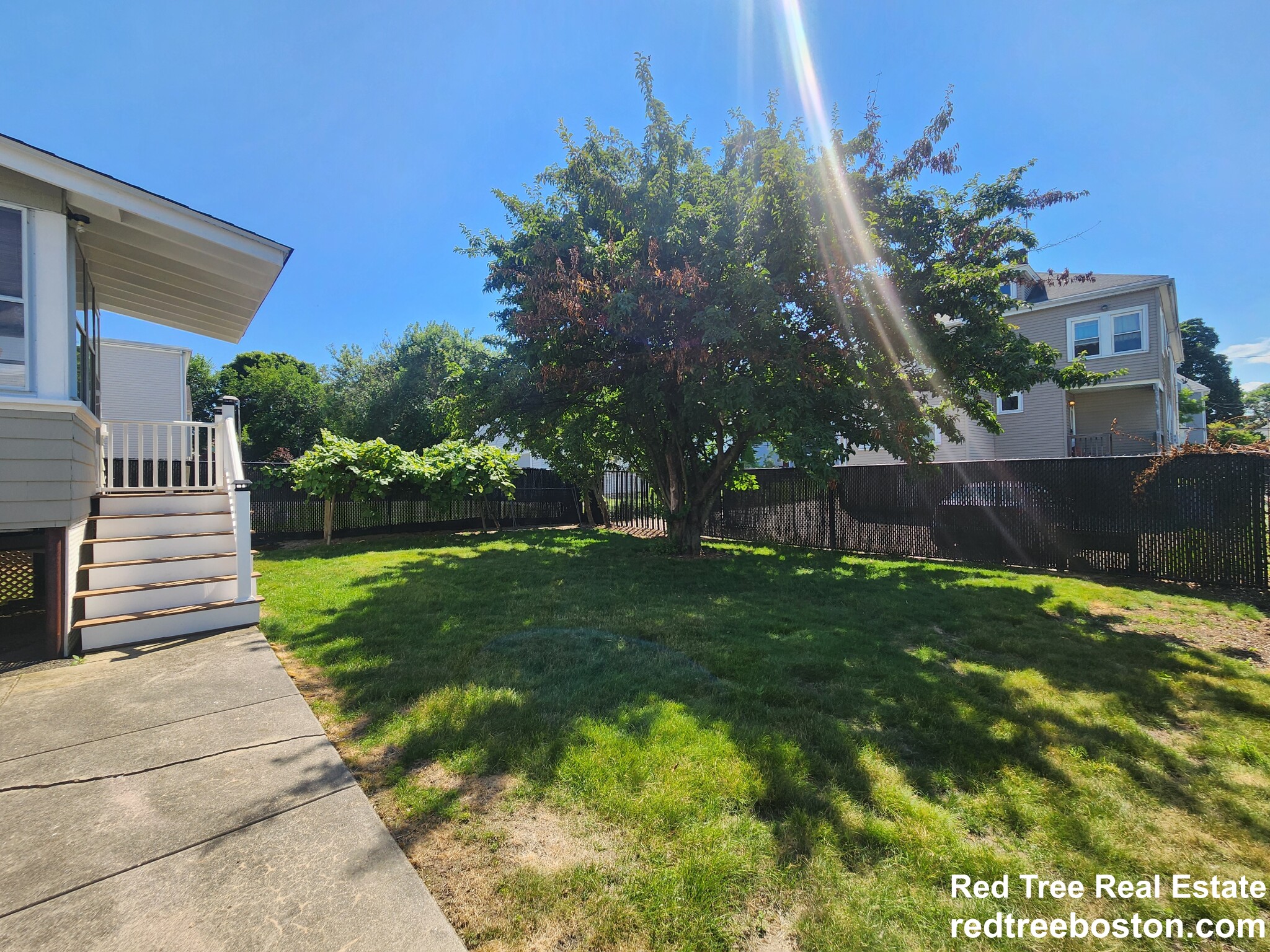 30 Baker St, Belmont