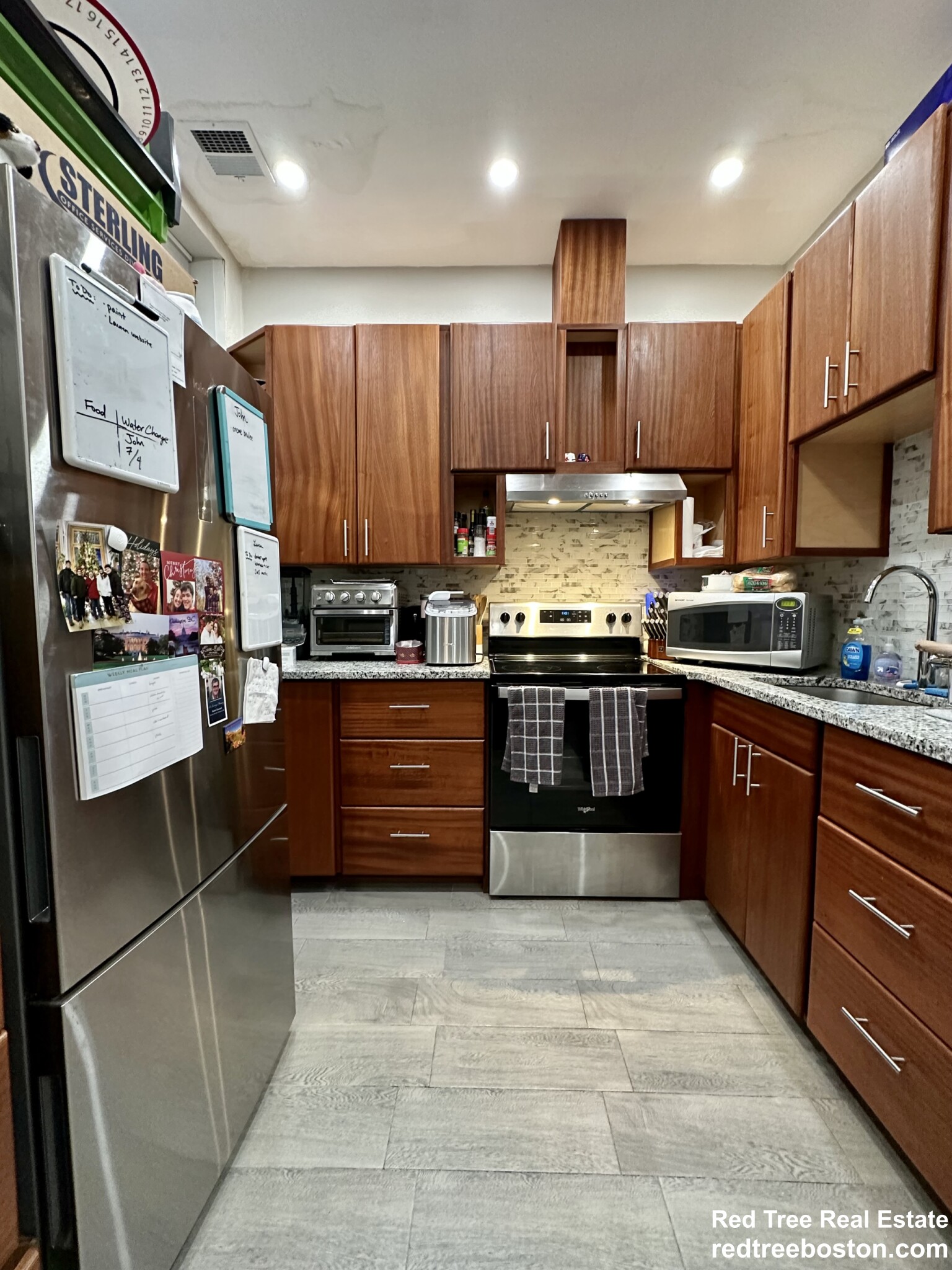 33 Gloucester St, Back Bay