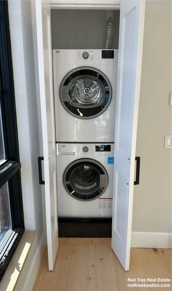 65 Gove St, East Boston