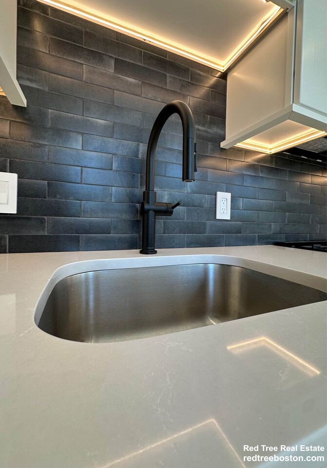 65 Gove St, East Boston