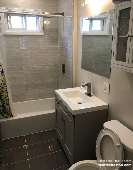 14 Bowdoin St, South Medford