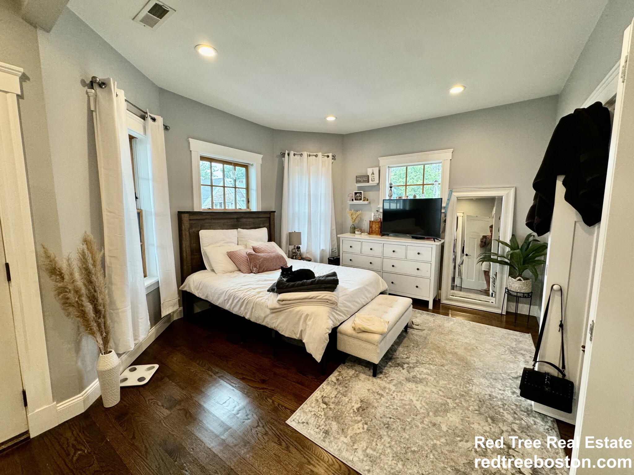 52 Spencer St, Dorchester