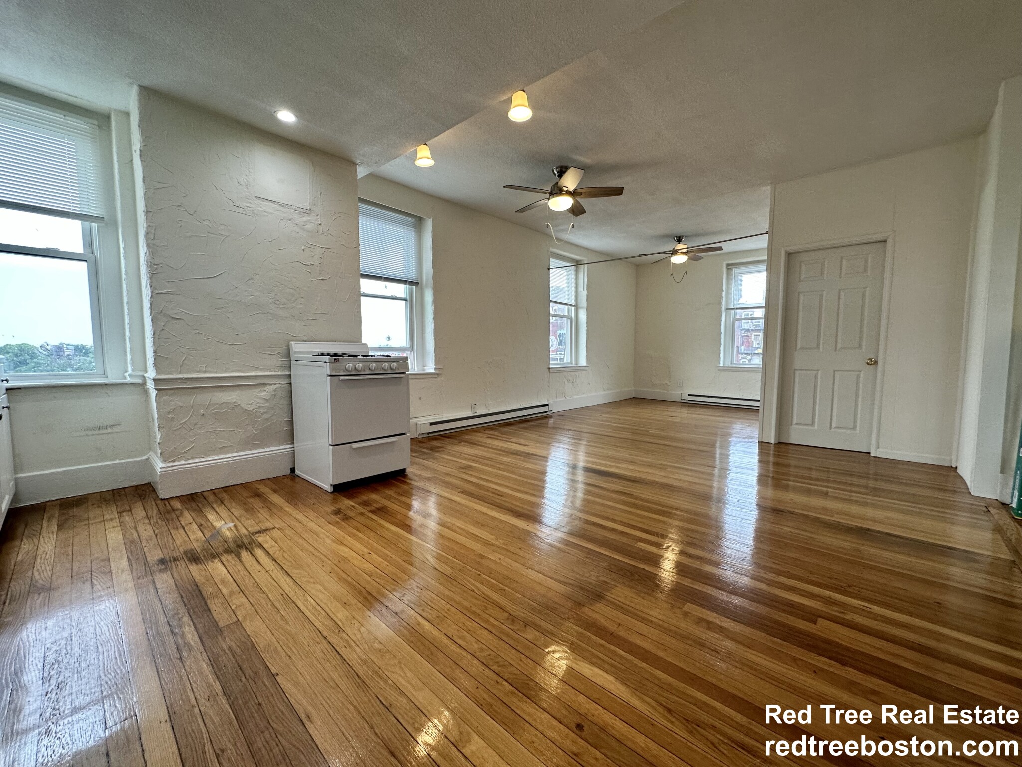 11 Highgate St, Allston